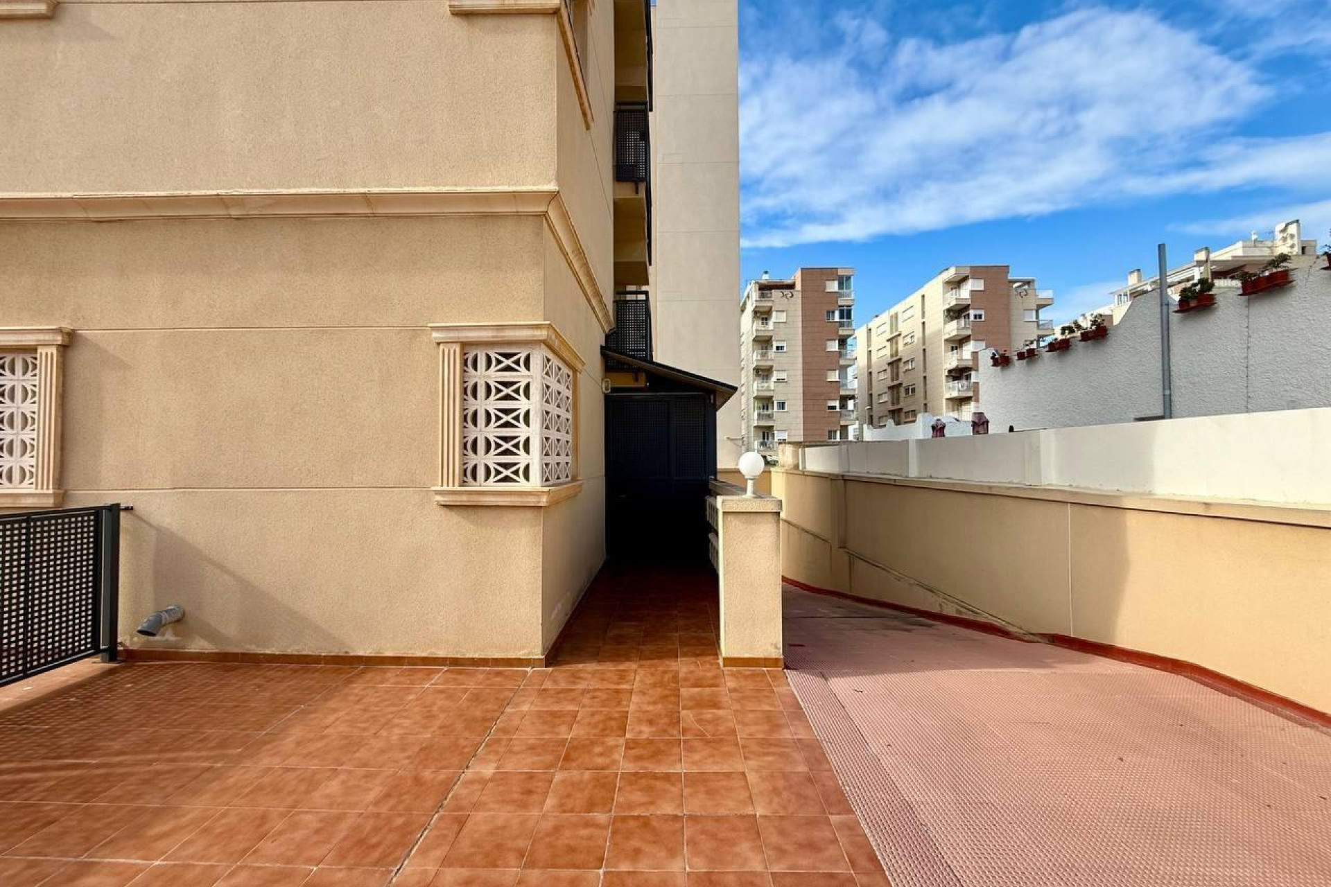 Resale - Apartment  - Torrevieja - Nueva Torrevieja
