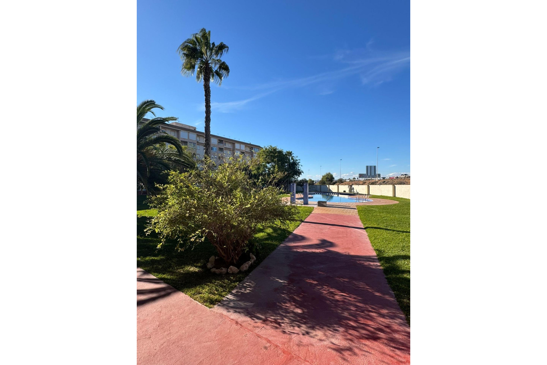 Resale - Apartment  - Torrevieja - Parque de las Naciones