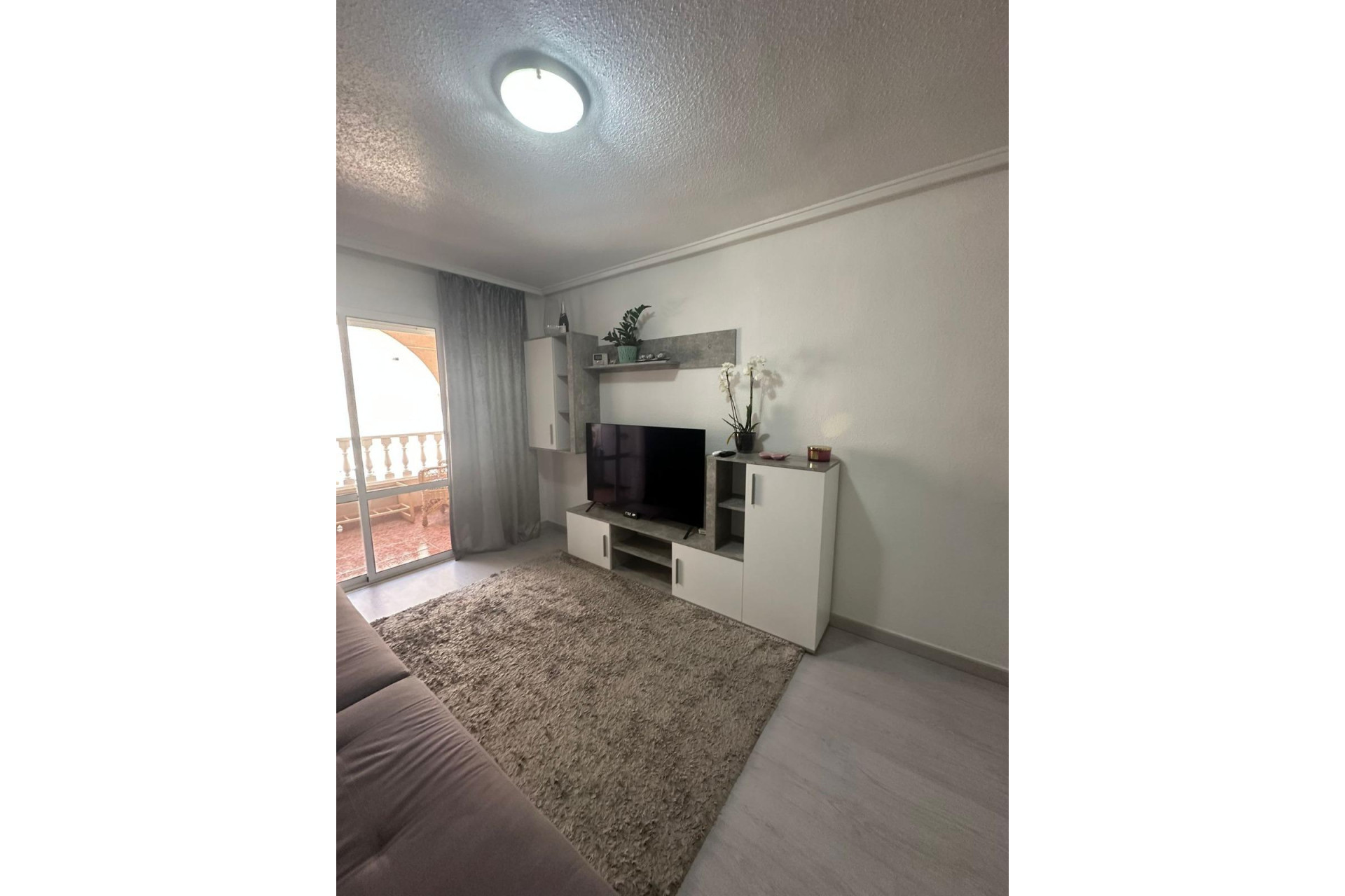 Resale - Apartment  - Torrevieja - Parque de Las Naciones