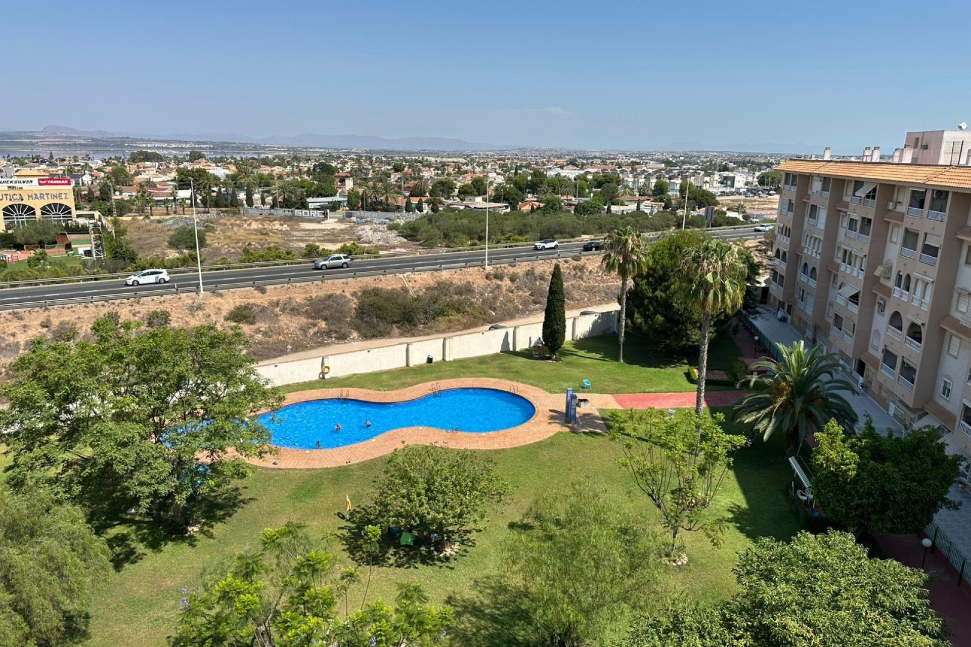 Resale - Apartment  - Torrevieja - Parque de Las Naciones