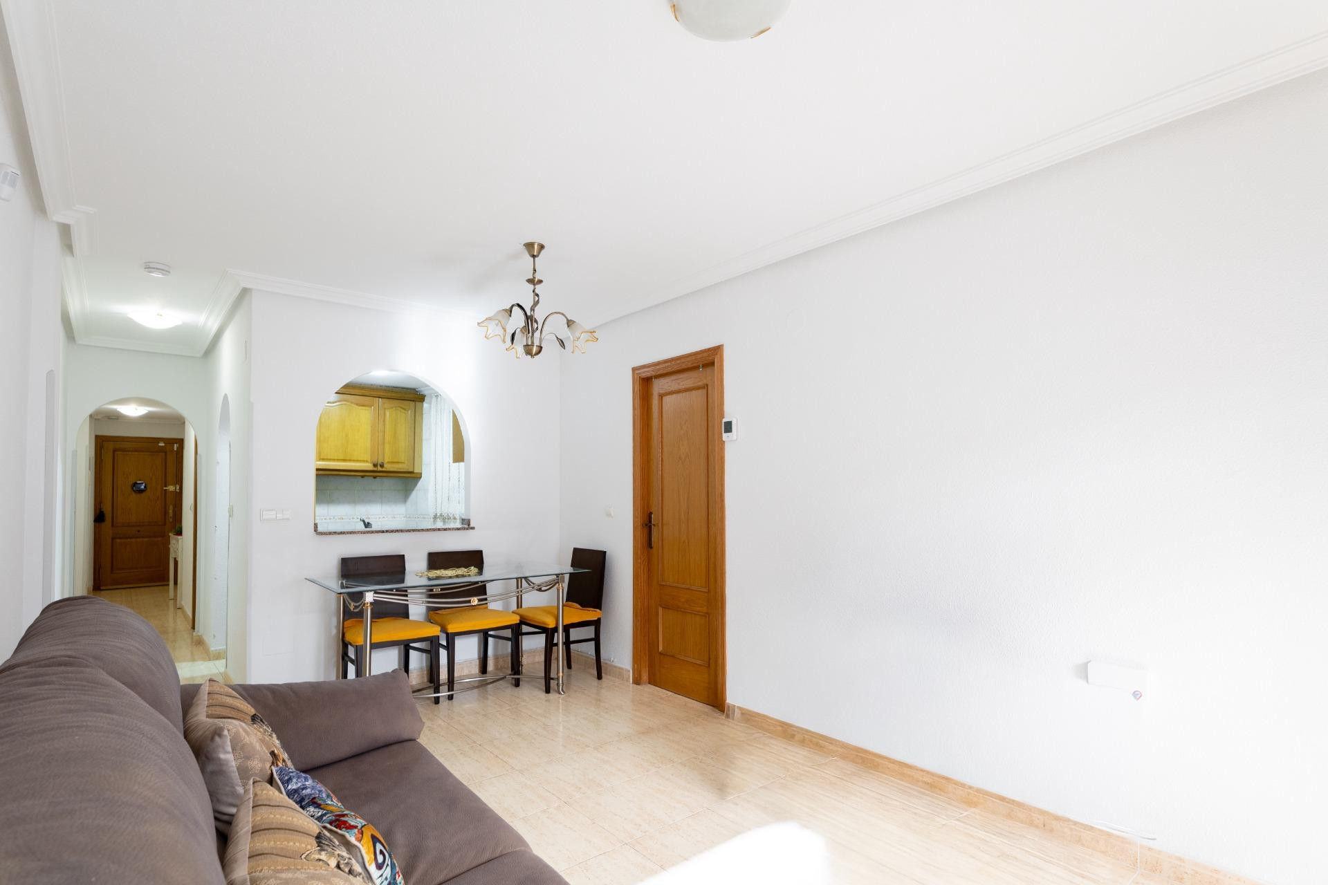 Resale - Apartment  - Torrevieja - Parque de las Naciones