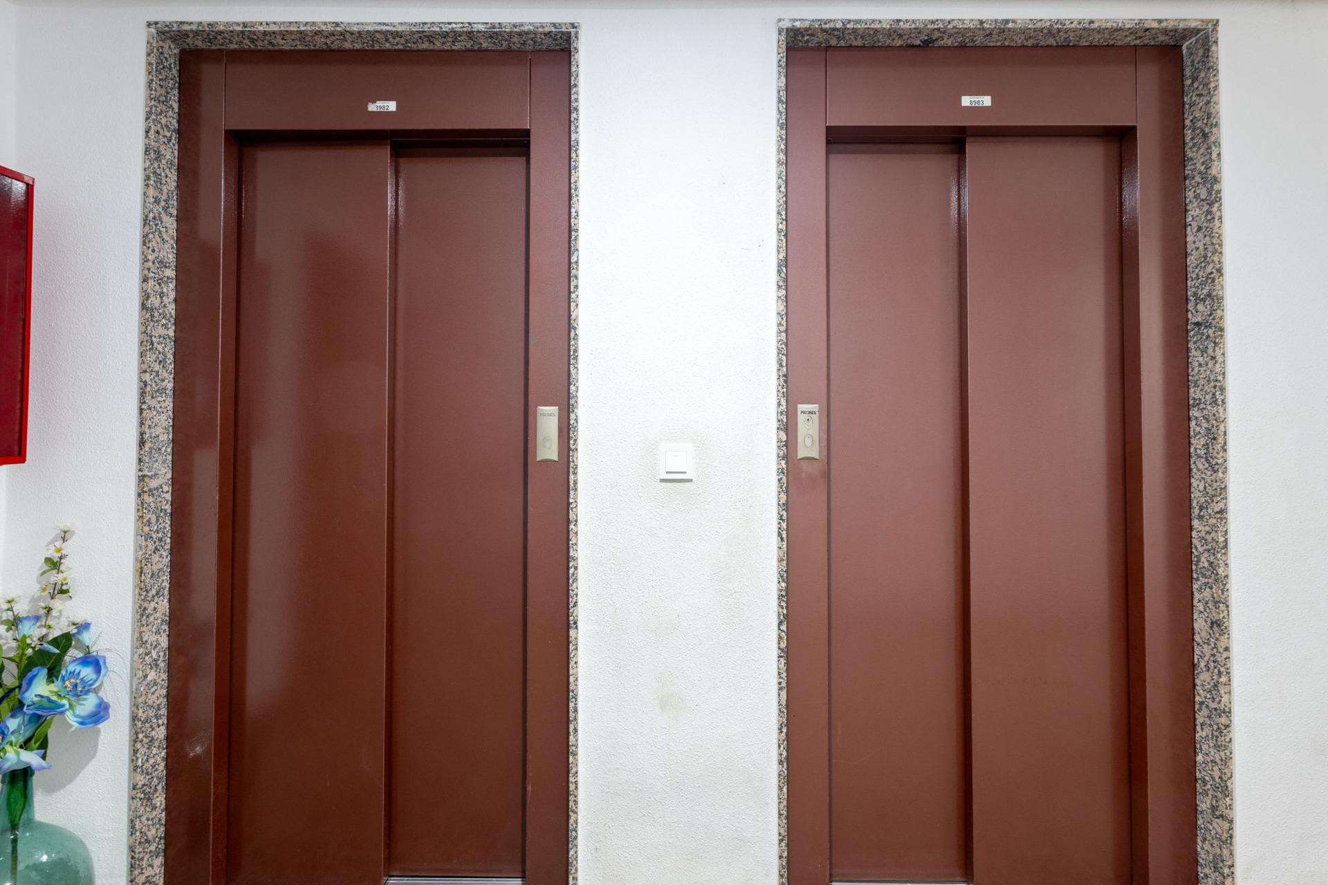 Resale - Apartment  - Torrevieja - Parque de las Naciones