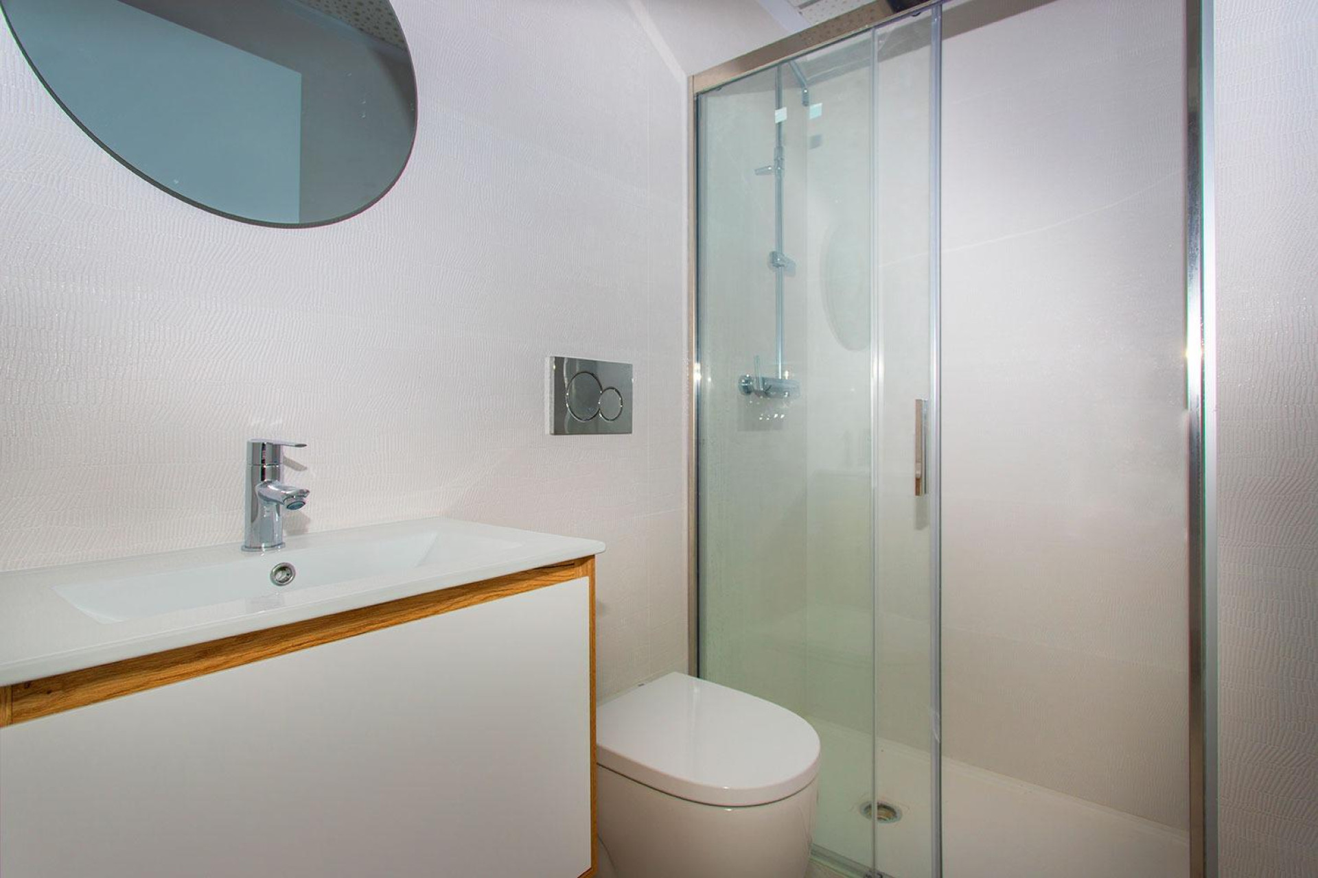 Resale - Apartment  - Torrevieja - Paseo maritimo