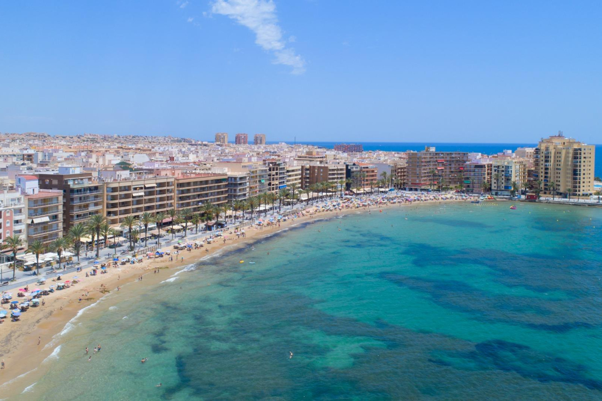 Resale - Apartment  - Torrevieja - Paseo maritimo