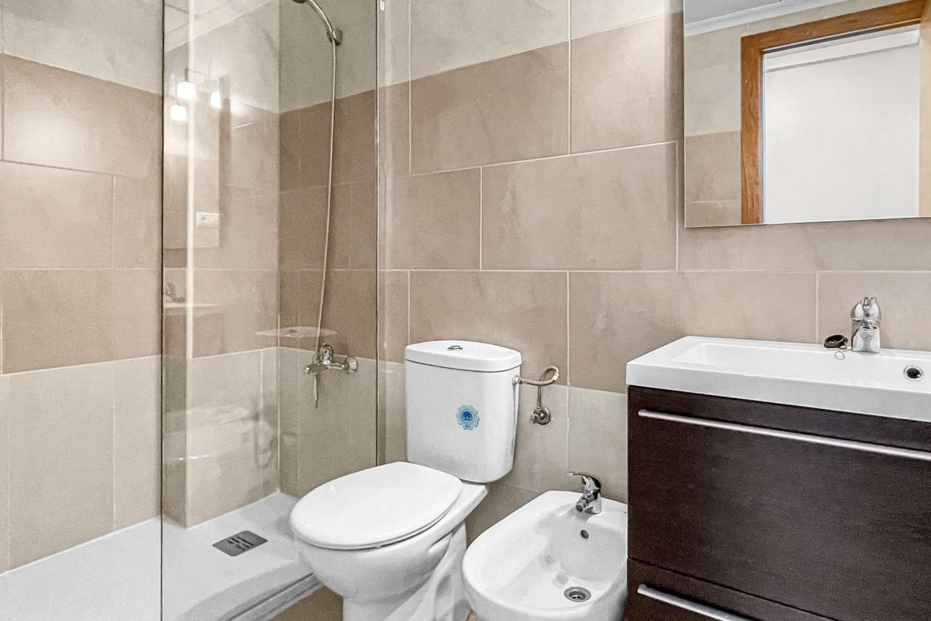 Resale - Apartment  - Torrevieja - Playa Acequion