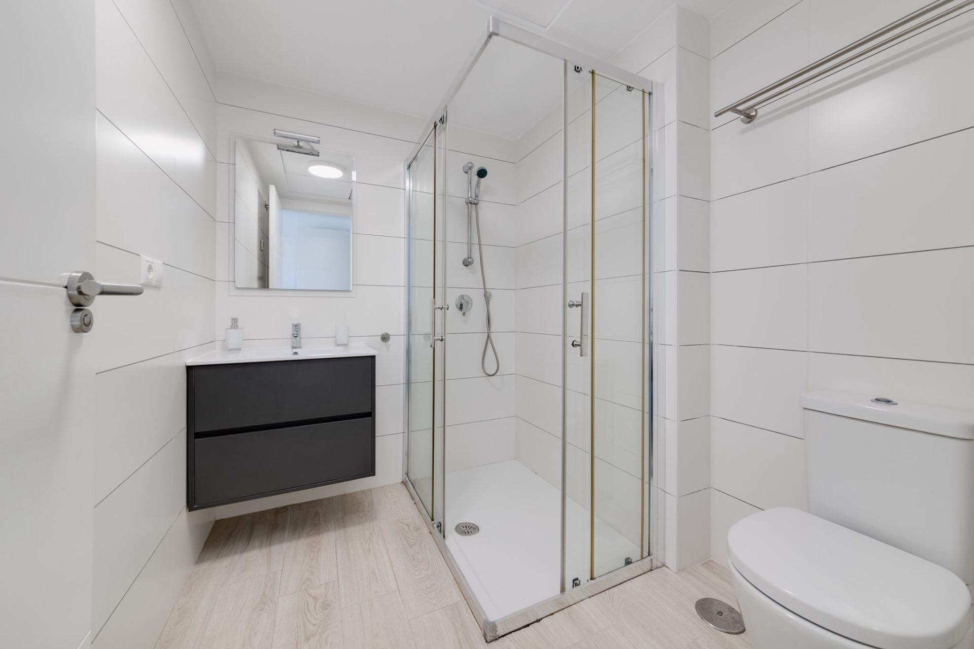 Resale - Apartment  - Torrevieja - PLAYA DE LA MATA