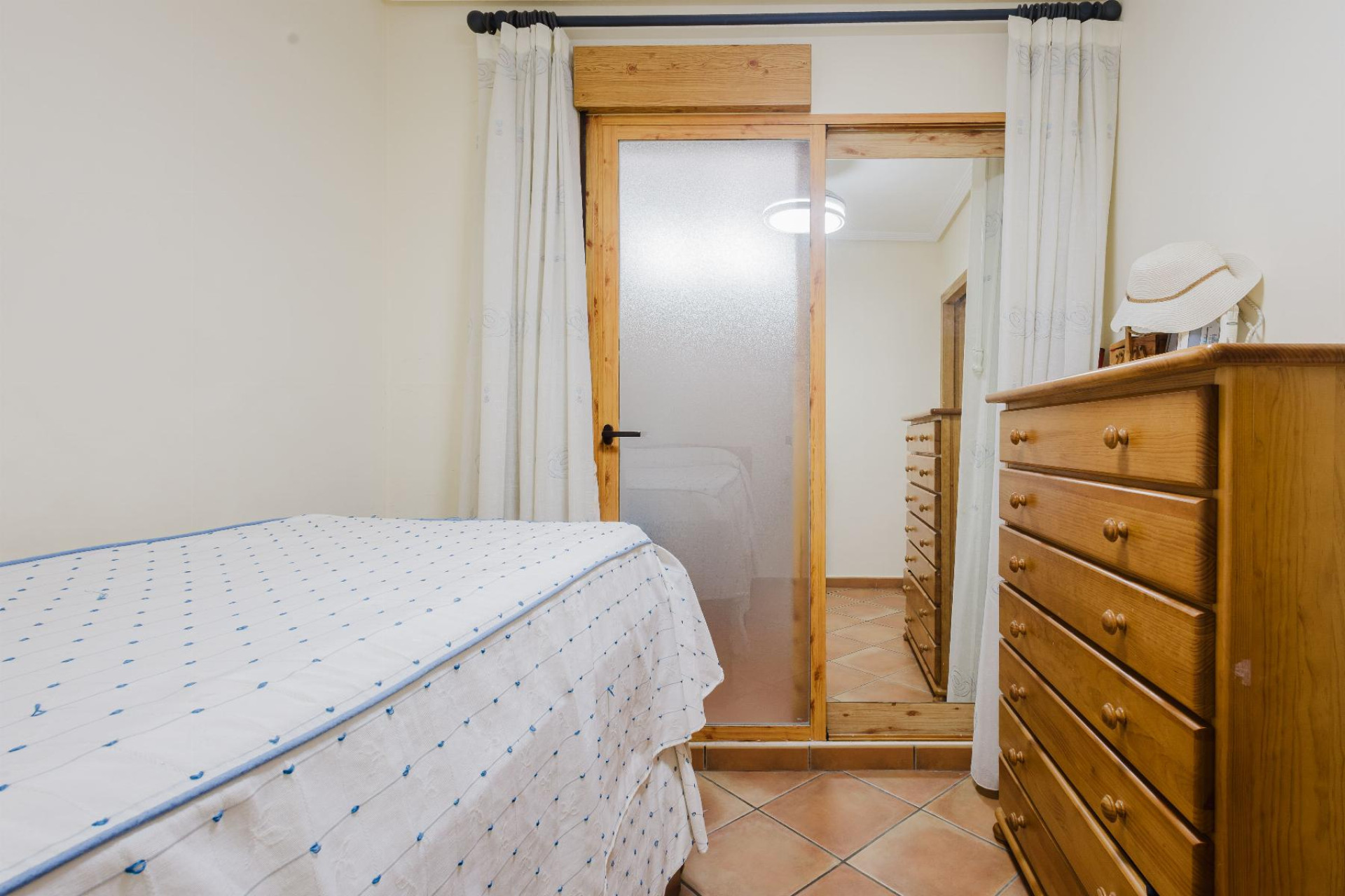 Resale - Apartment  - Torrevieja - PLAYA DE LA MATA