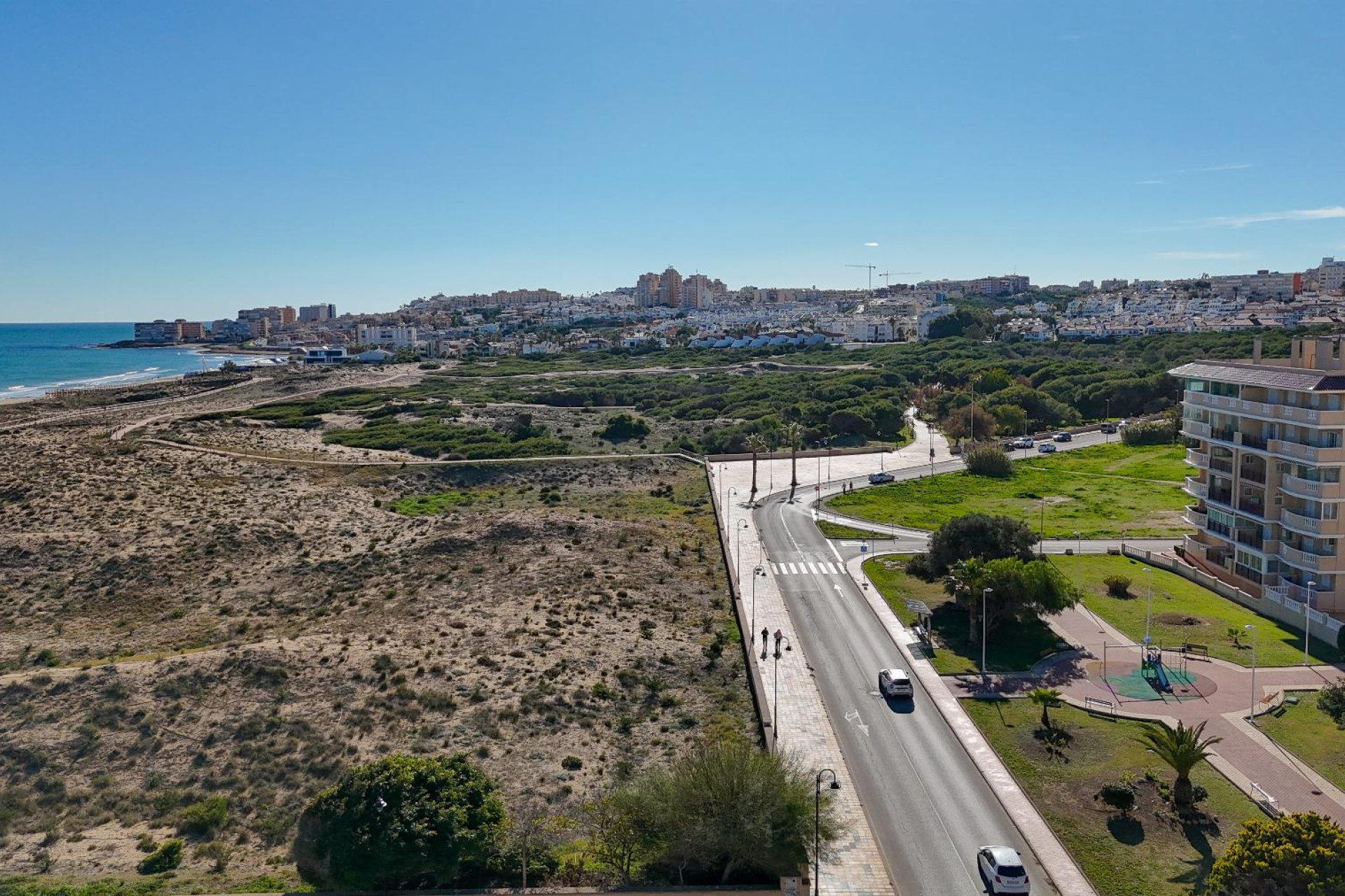 Resale - Apartment  - Torrevieja - PLAYA DE LA MATA