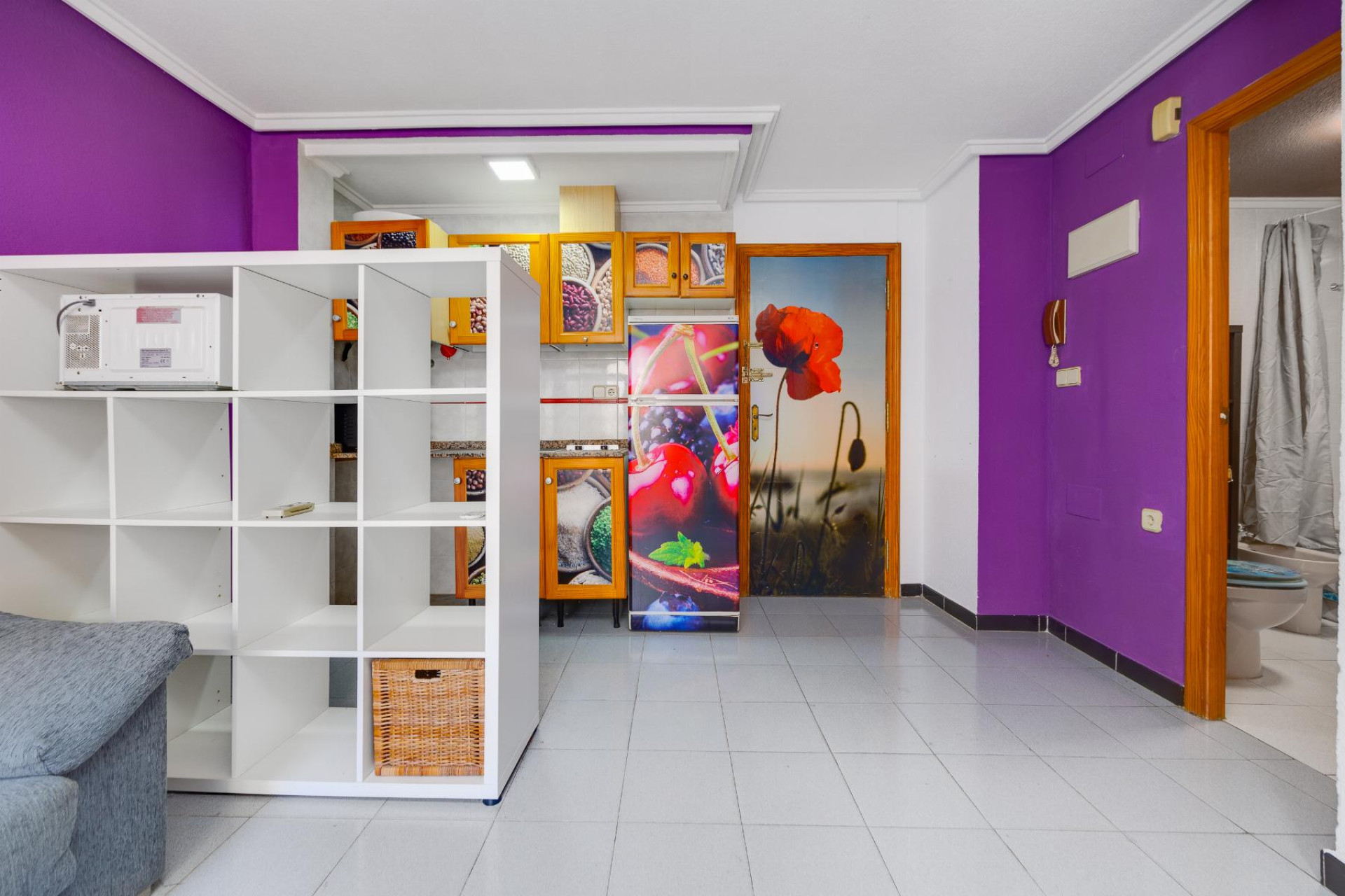 Resale - Apartment  - Torrevieja - Playa de Los Locos-Curva del Palangre