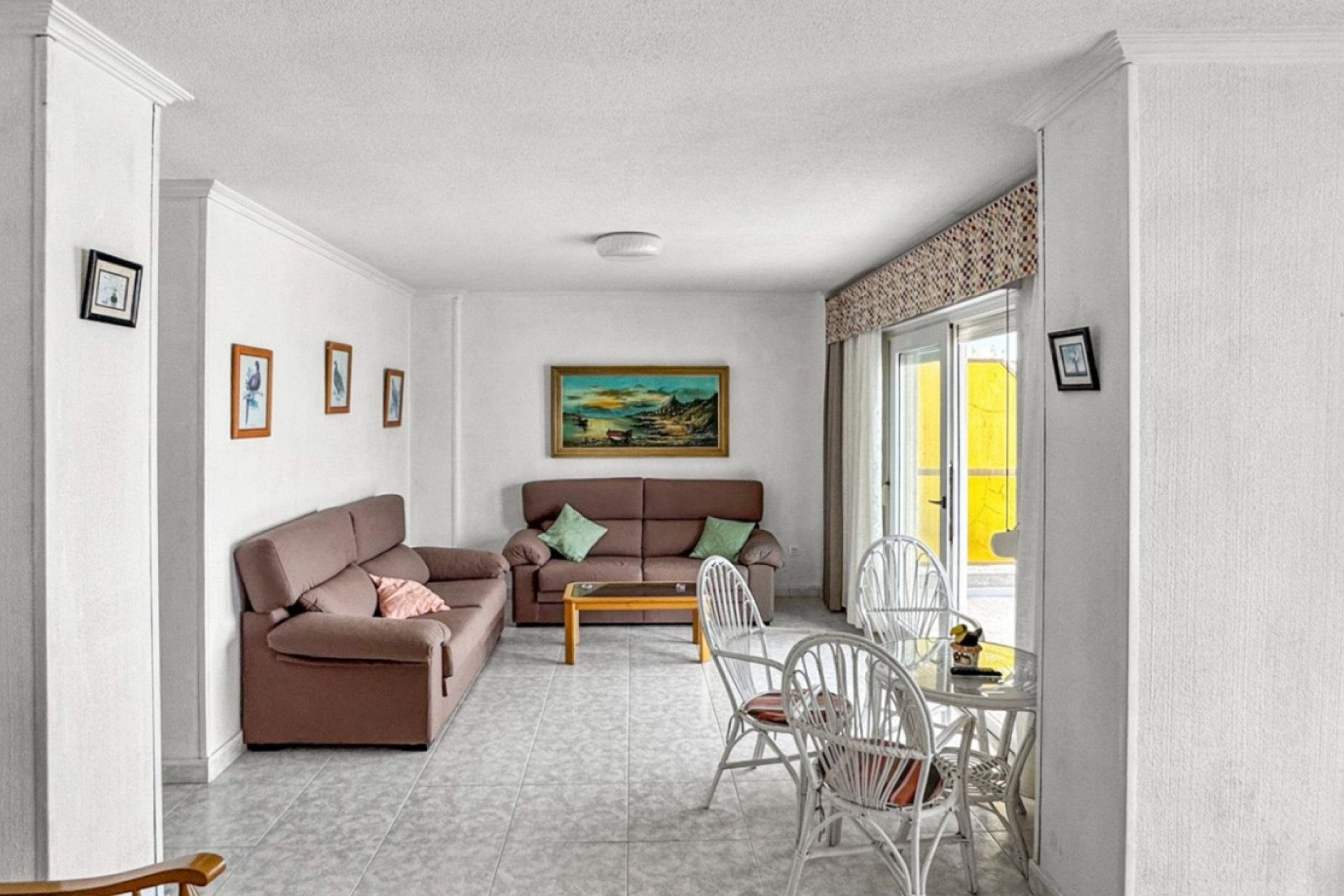 Resale - Apartment  - Torrevieja - Playa de los Locos