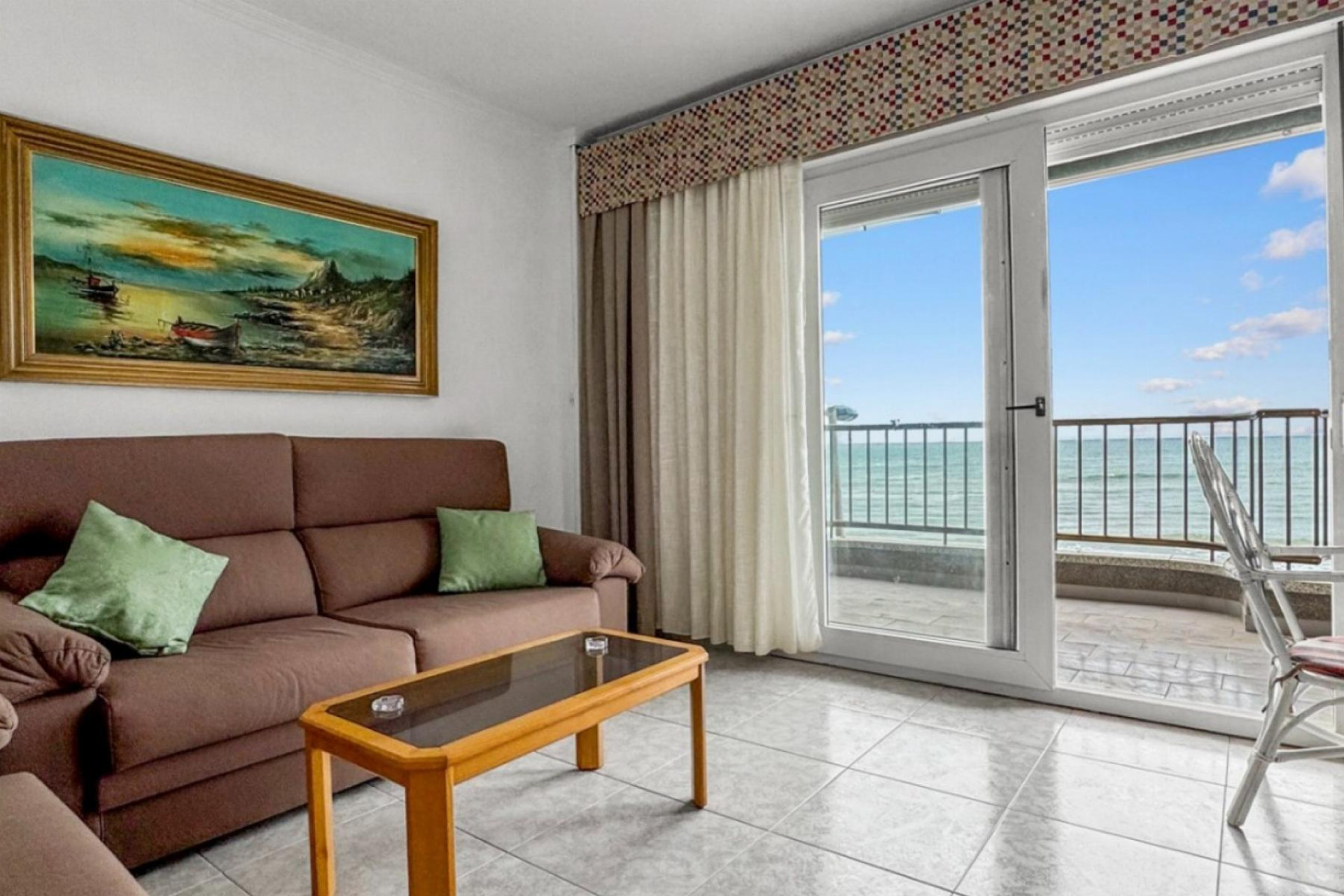 Resale - Apartment  - Torrevieja - Playa de los Locos