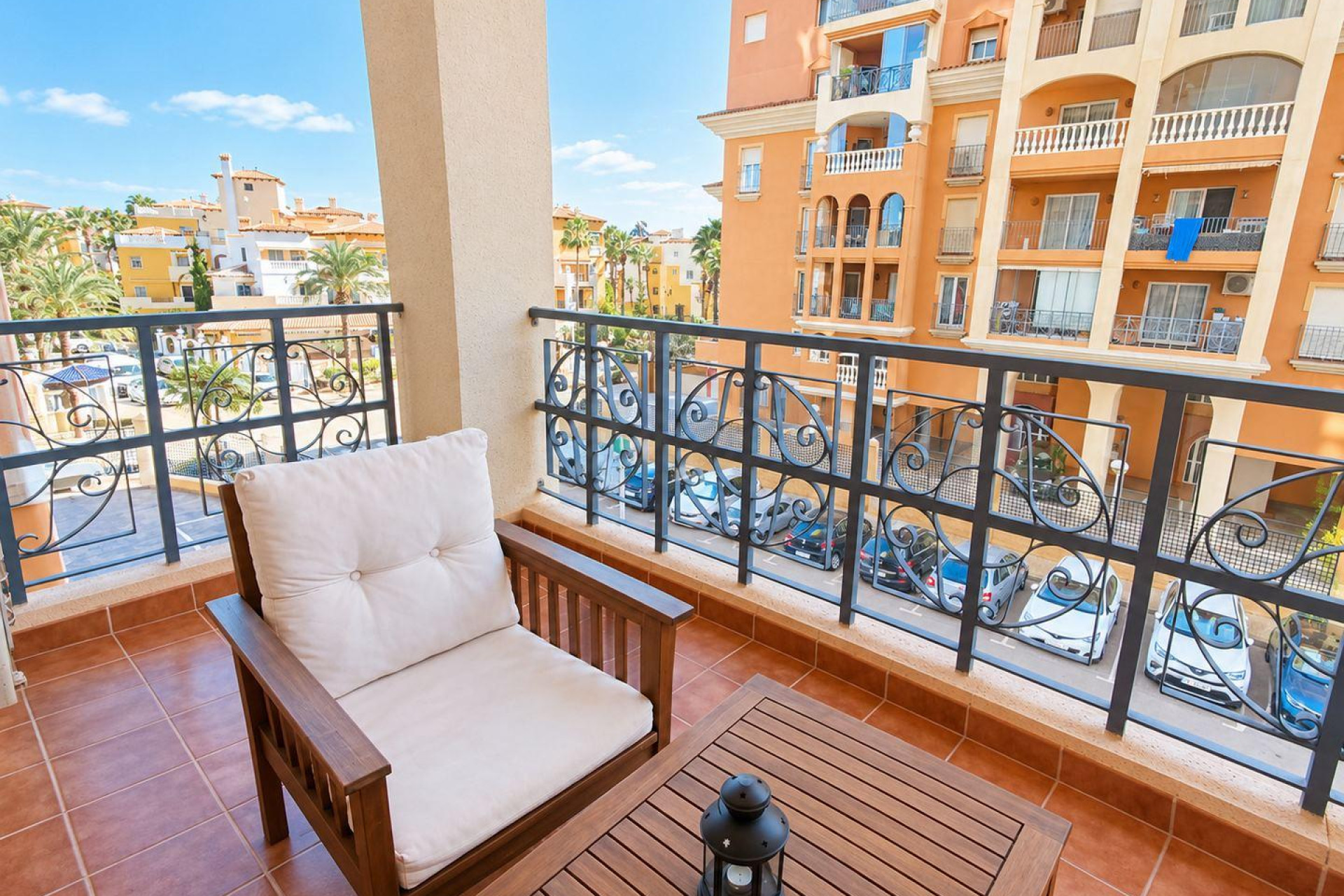 Resale - Apartment  - Torrevieja - Playa de los Locos