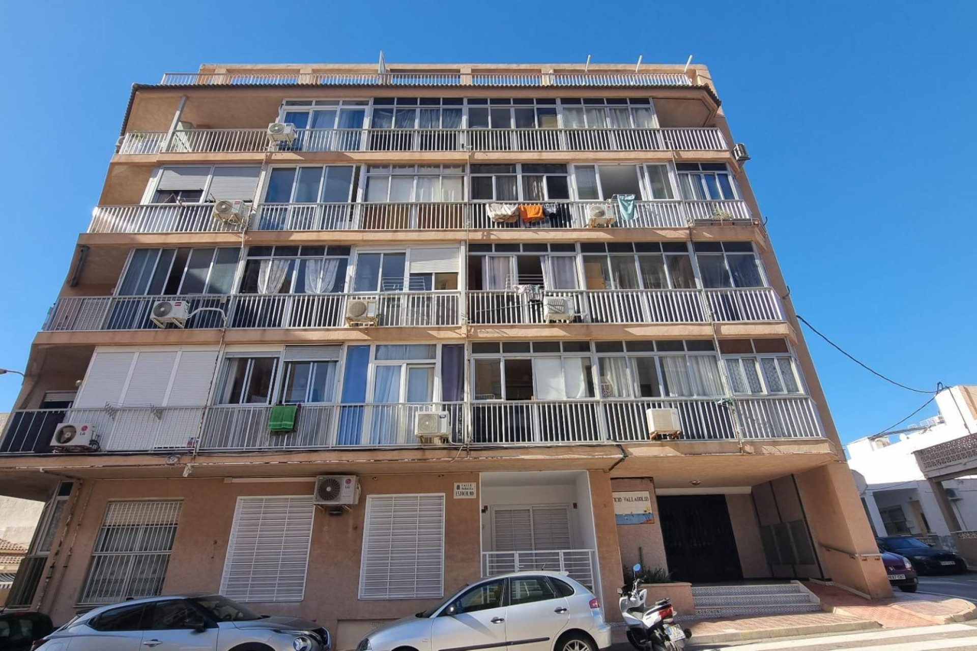 Resale - Apartment  - Torrevieja - Playa de los locos