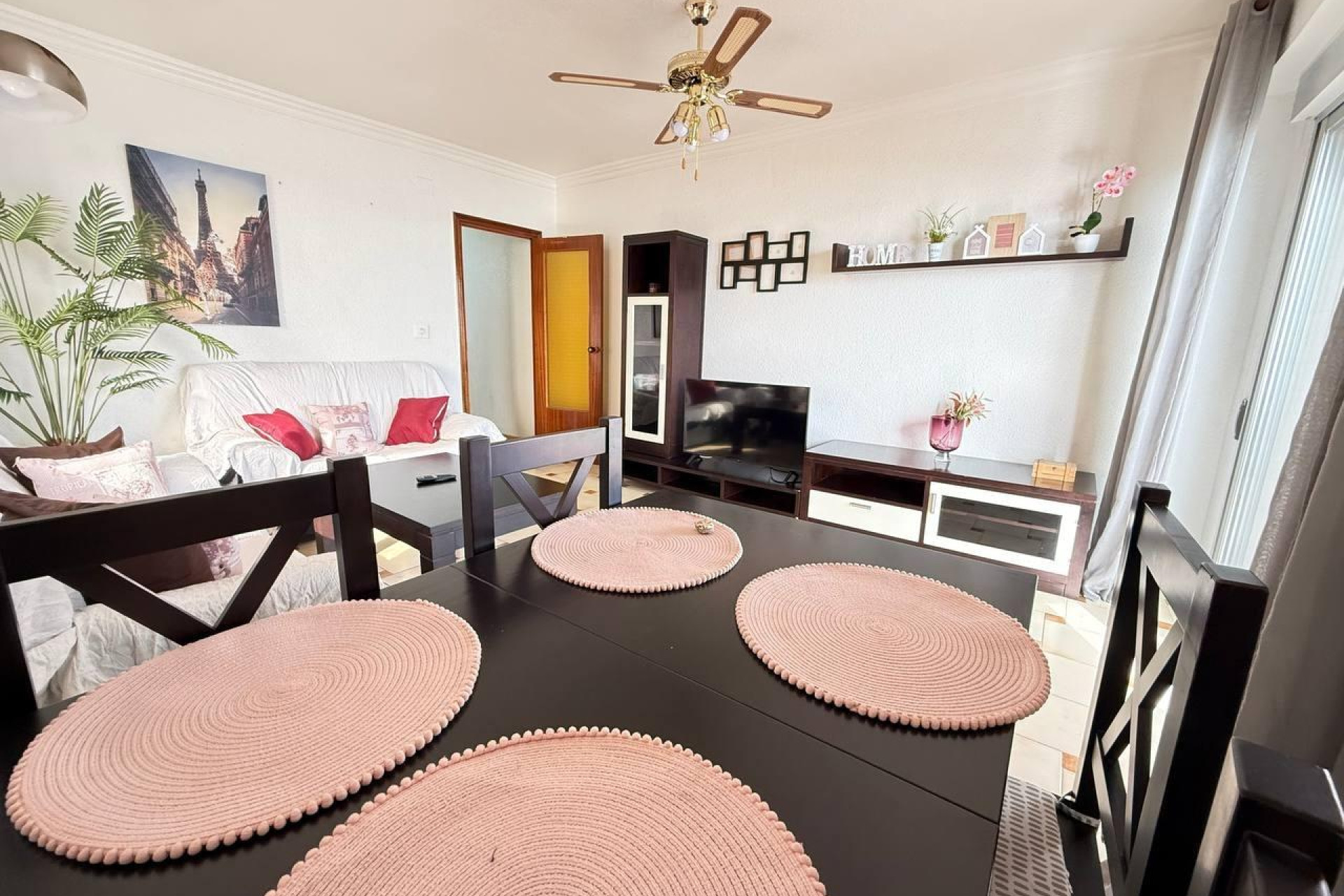 Resale - Apartment  - Torrevieja - Playa de los locos