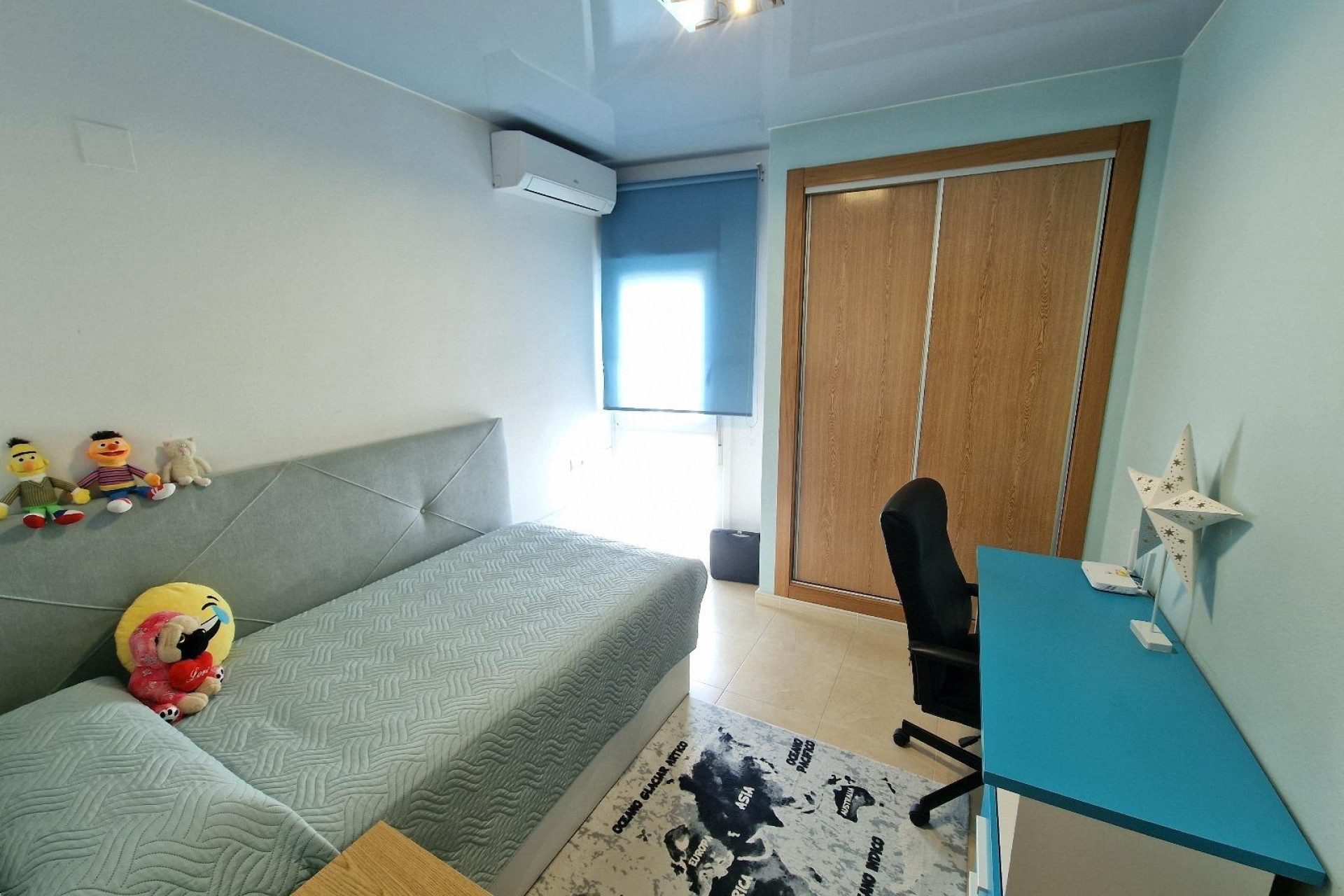 Resale - Apartment  - Torrevieja - Playa de los Locos