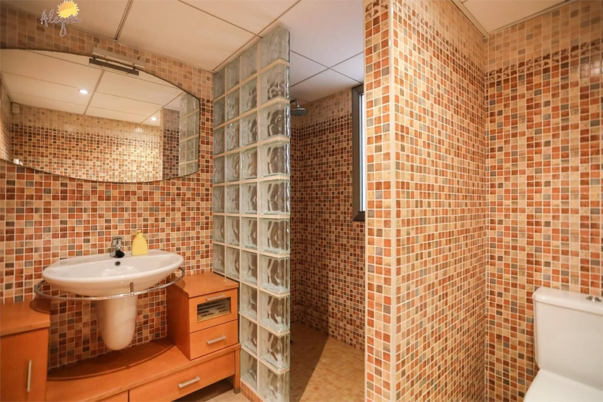 Resale - Apartment  - Torrevieja - Playa de los Locos