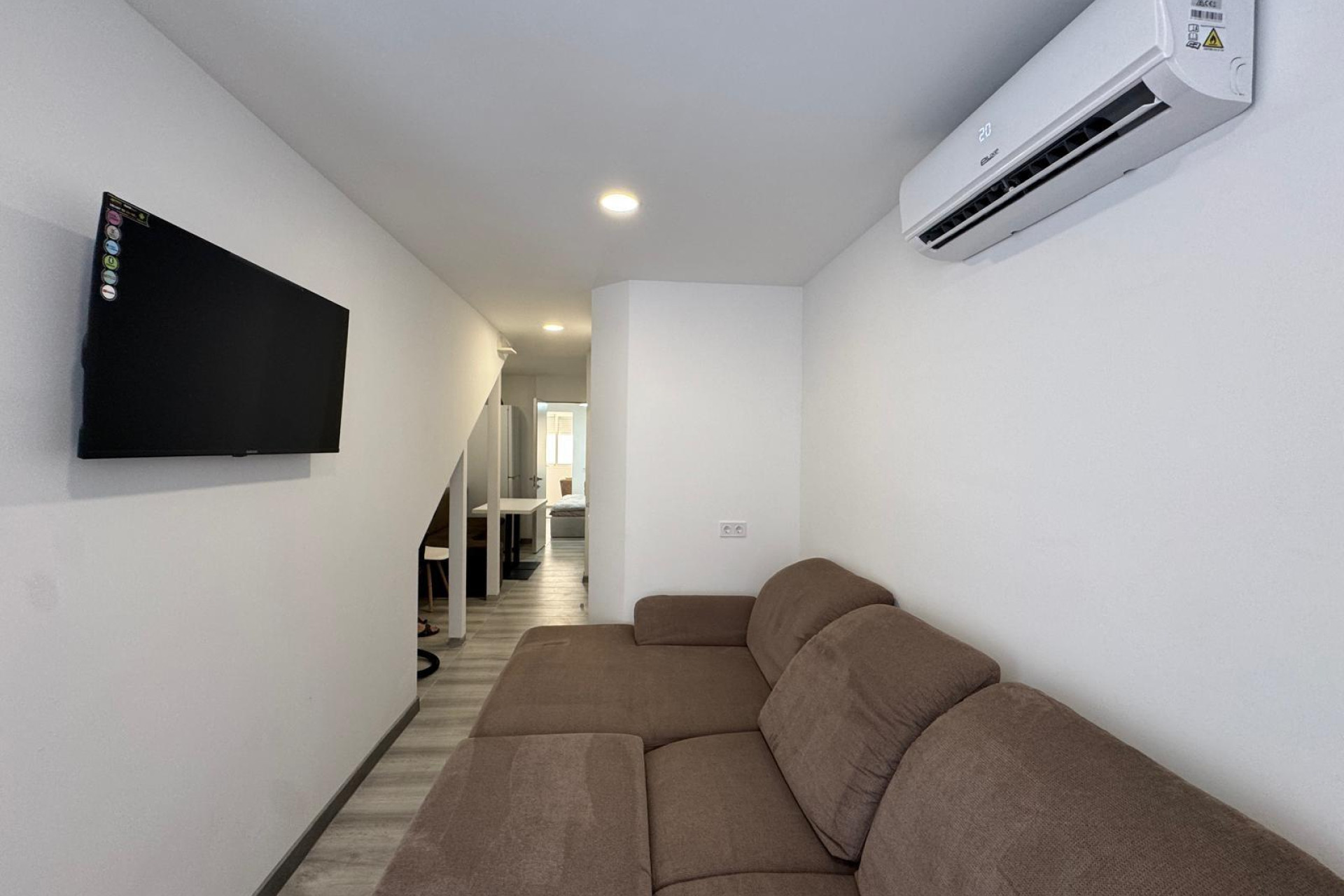 Resale - Apartment  - Torrevieja - Playa de los Locos