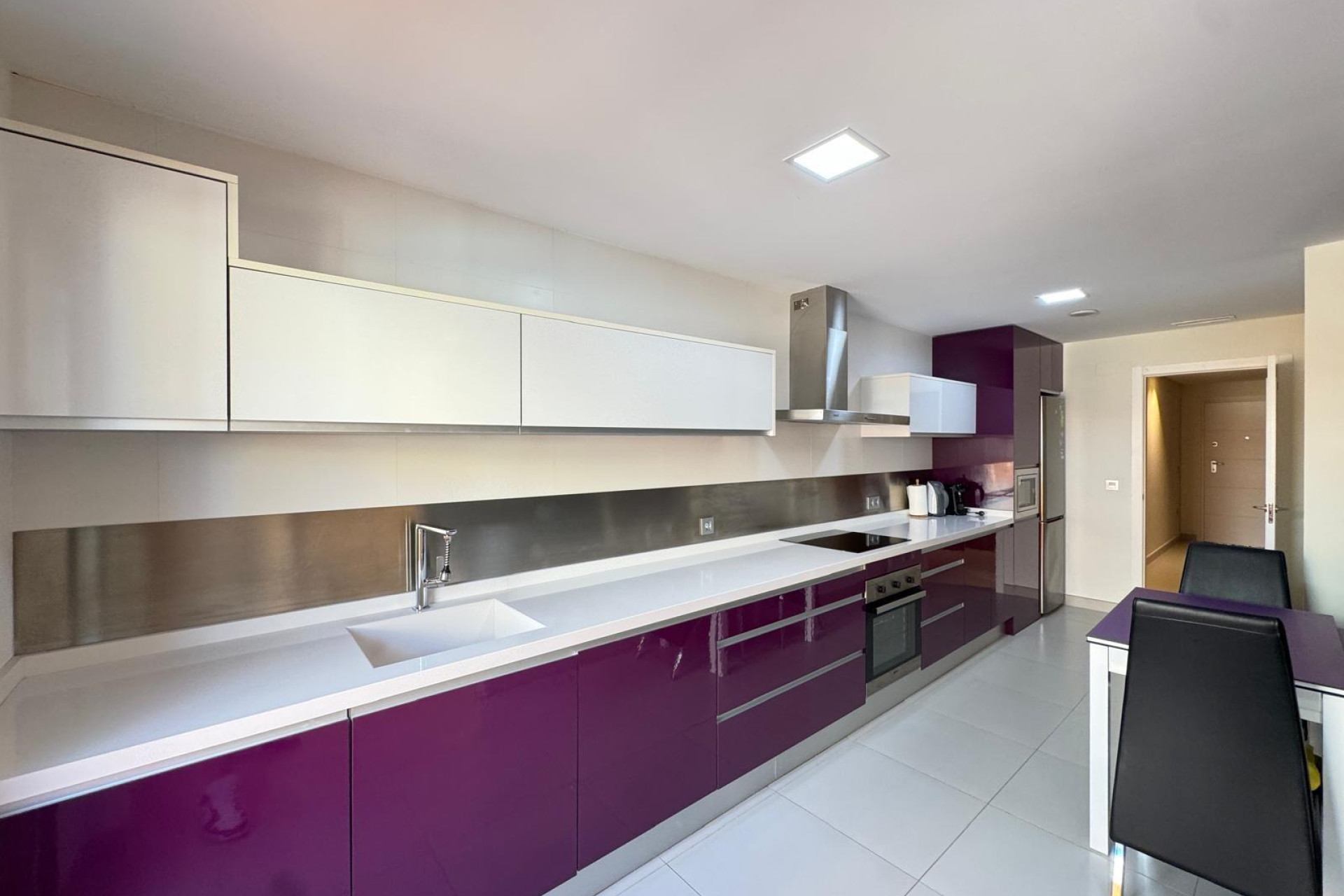 Resale - Apartment  - Torrevieja - Playa de los Locos