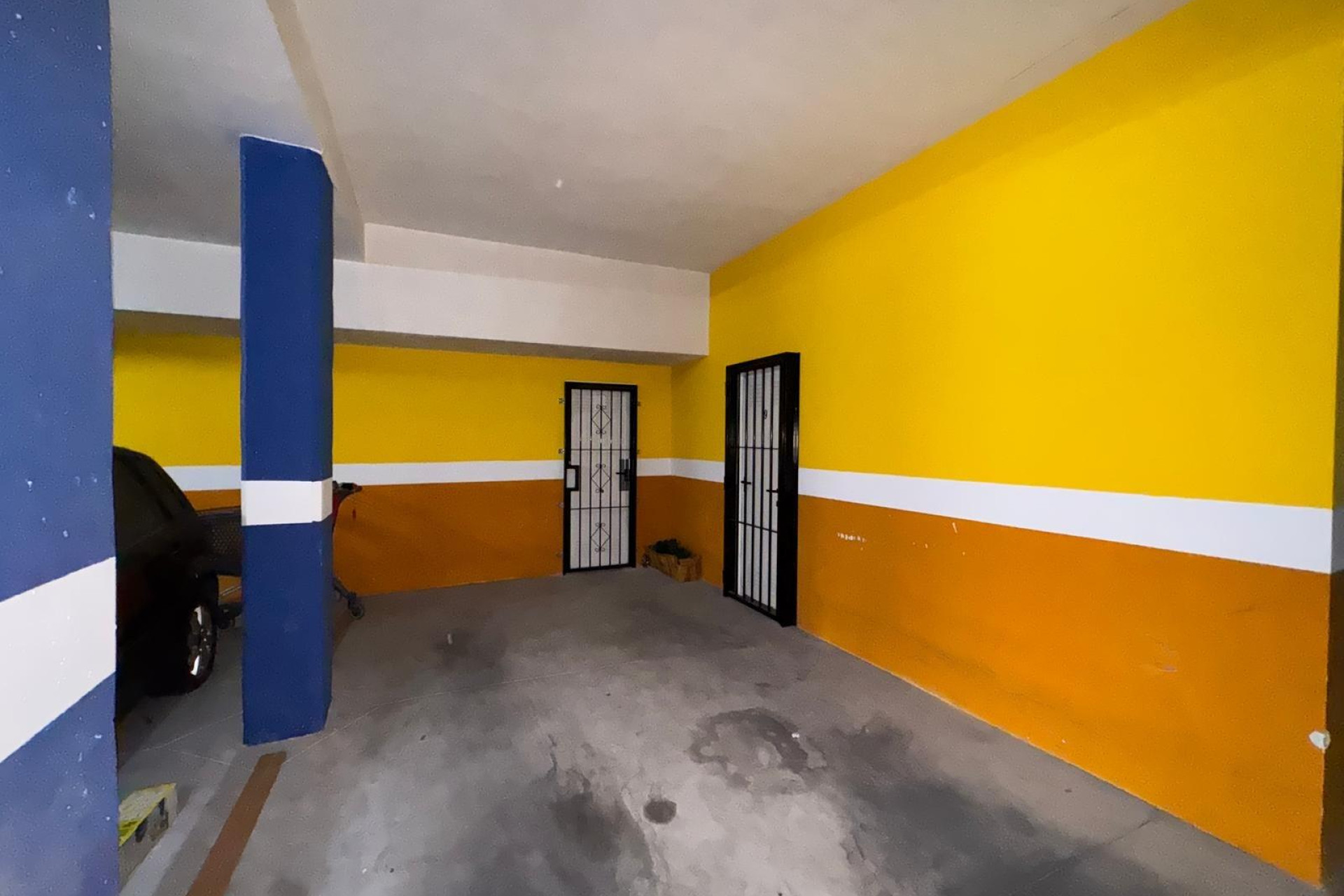 Resale - Apartment  - Torrevieja - Playa de los Locos