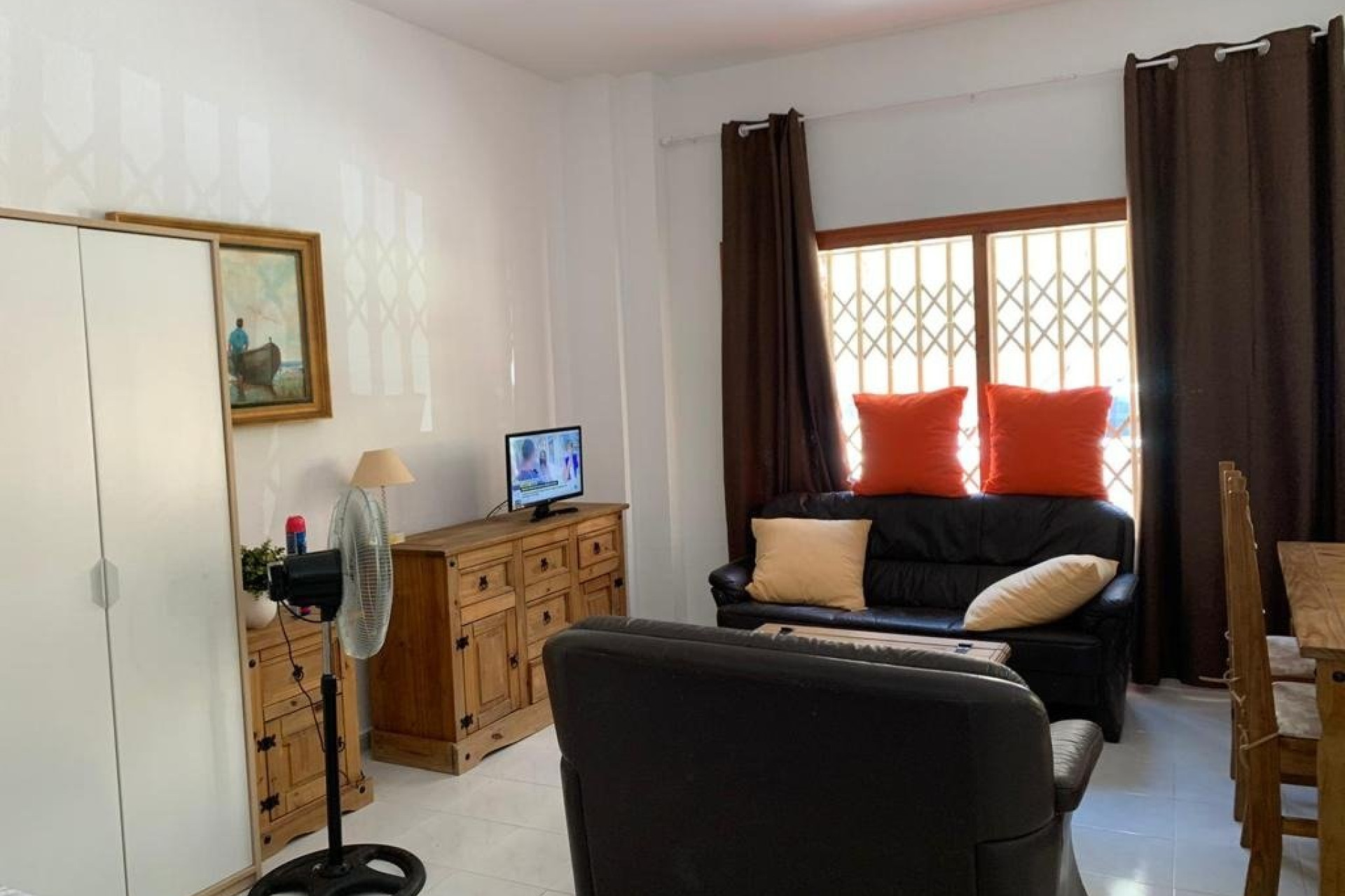 Resale - Apartment  - Torrevieja - Playa de los Locos