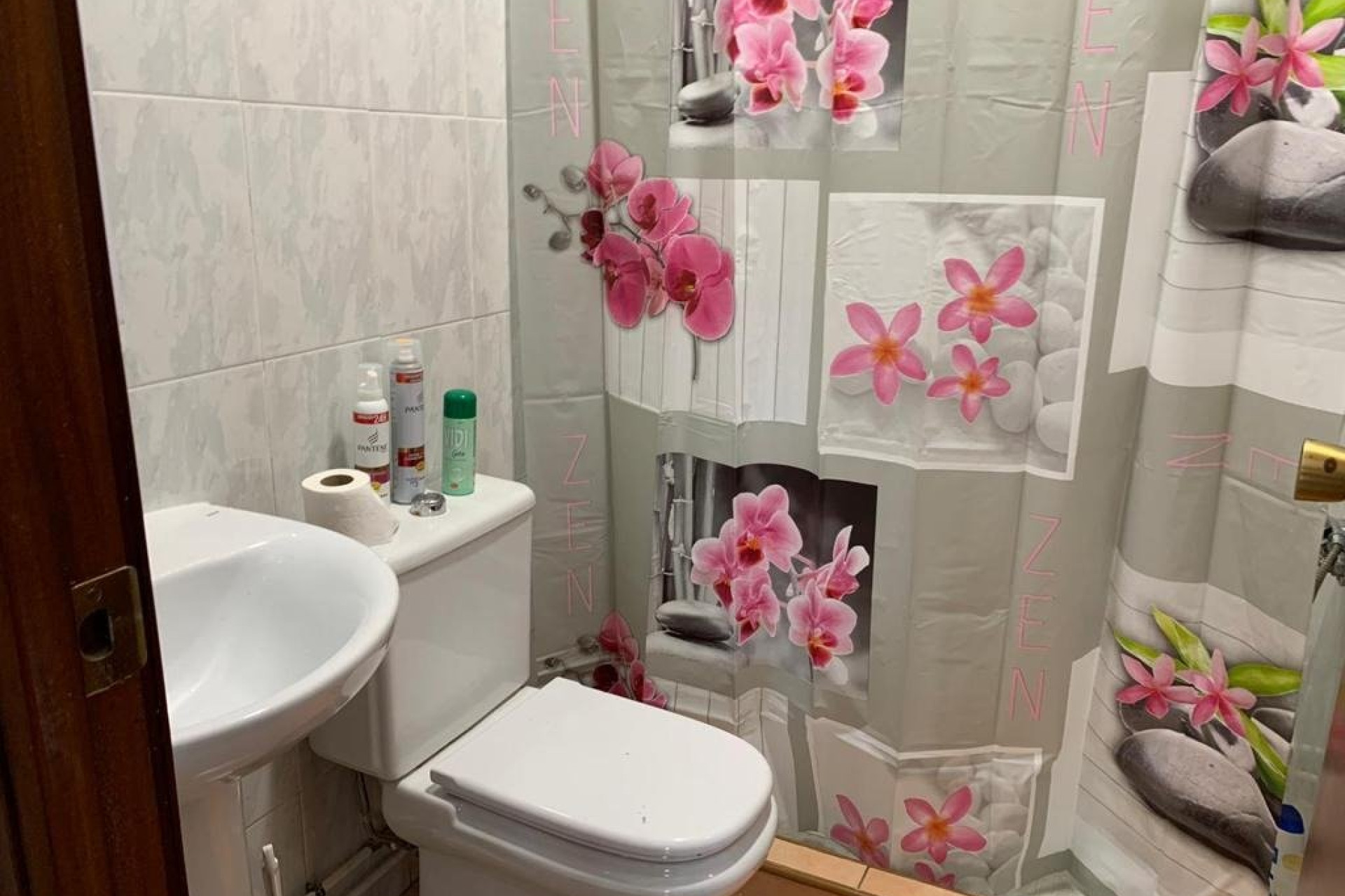 Resale - Apartment  - Torrevieja - Playa de los Locos