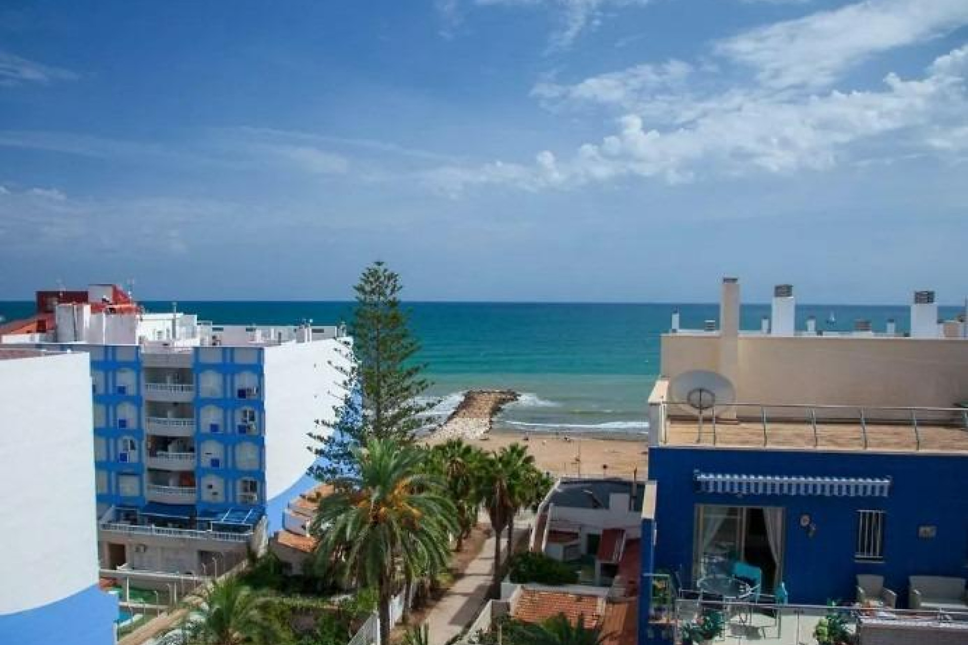 Resale - Apartment  - Torrevieja - Playa de los Locos