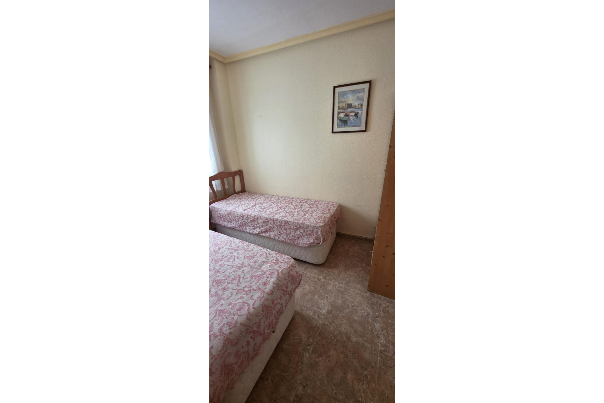 Resale - Apartment  - Torrevieja - Playa de los Locos