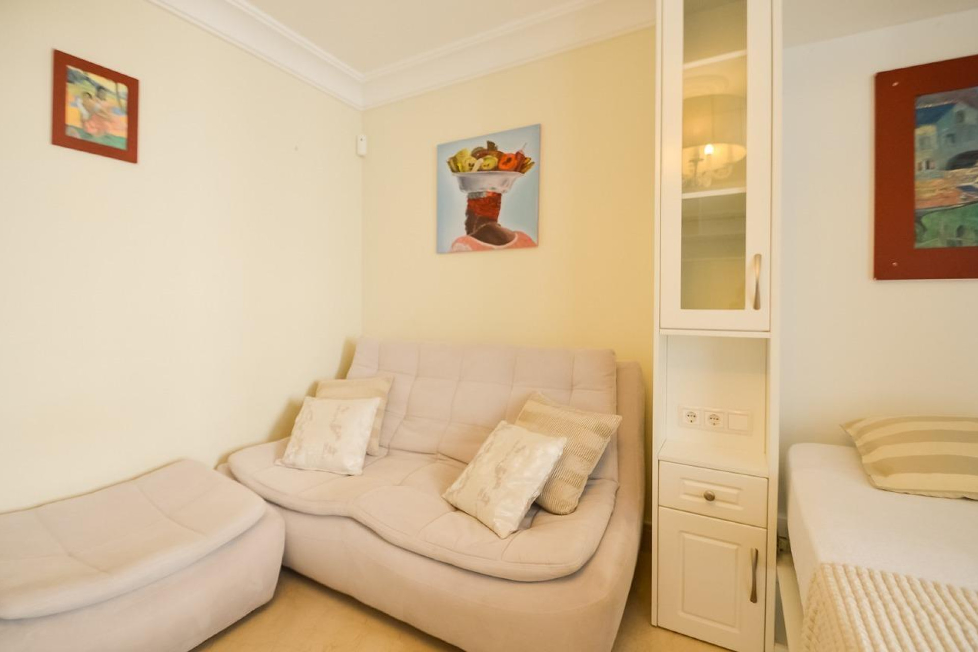 Resale - Apartment  - Torrevieja - Playa de los Locos