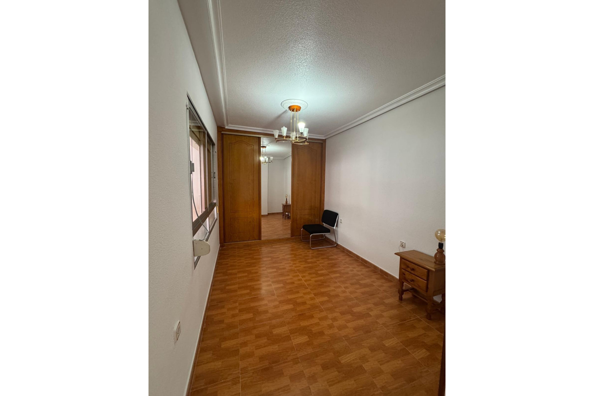 Resale - Apartment  - Torrevieja - Playa de los Locos