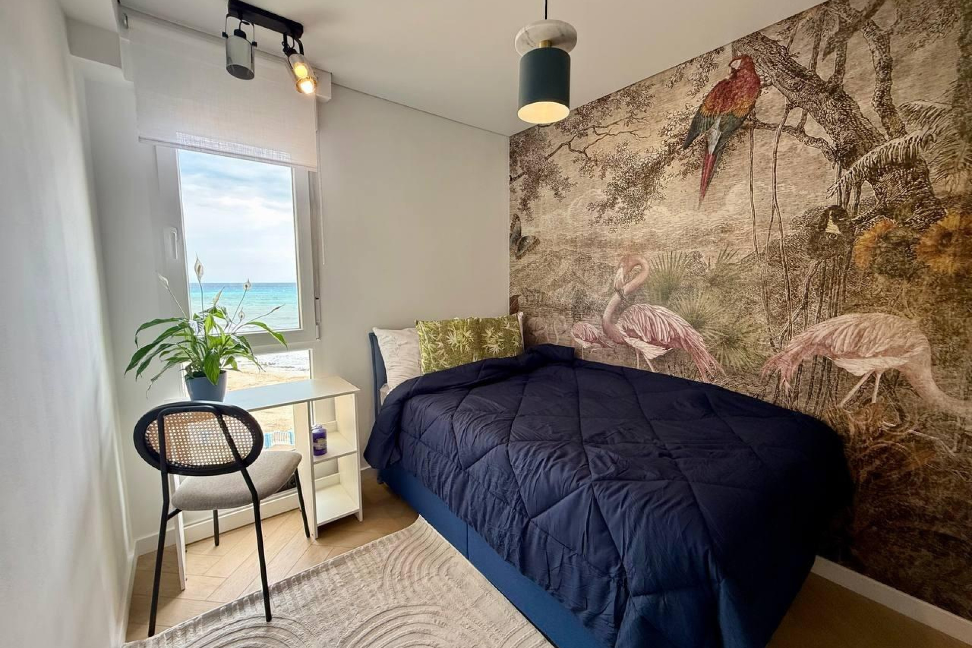 Resale - Apartment  - Torrevieja - Playa de los Locos