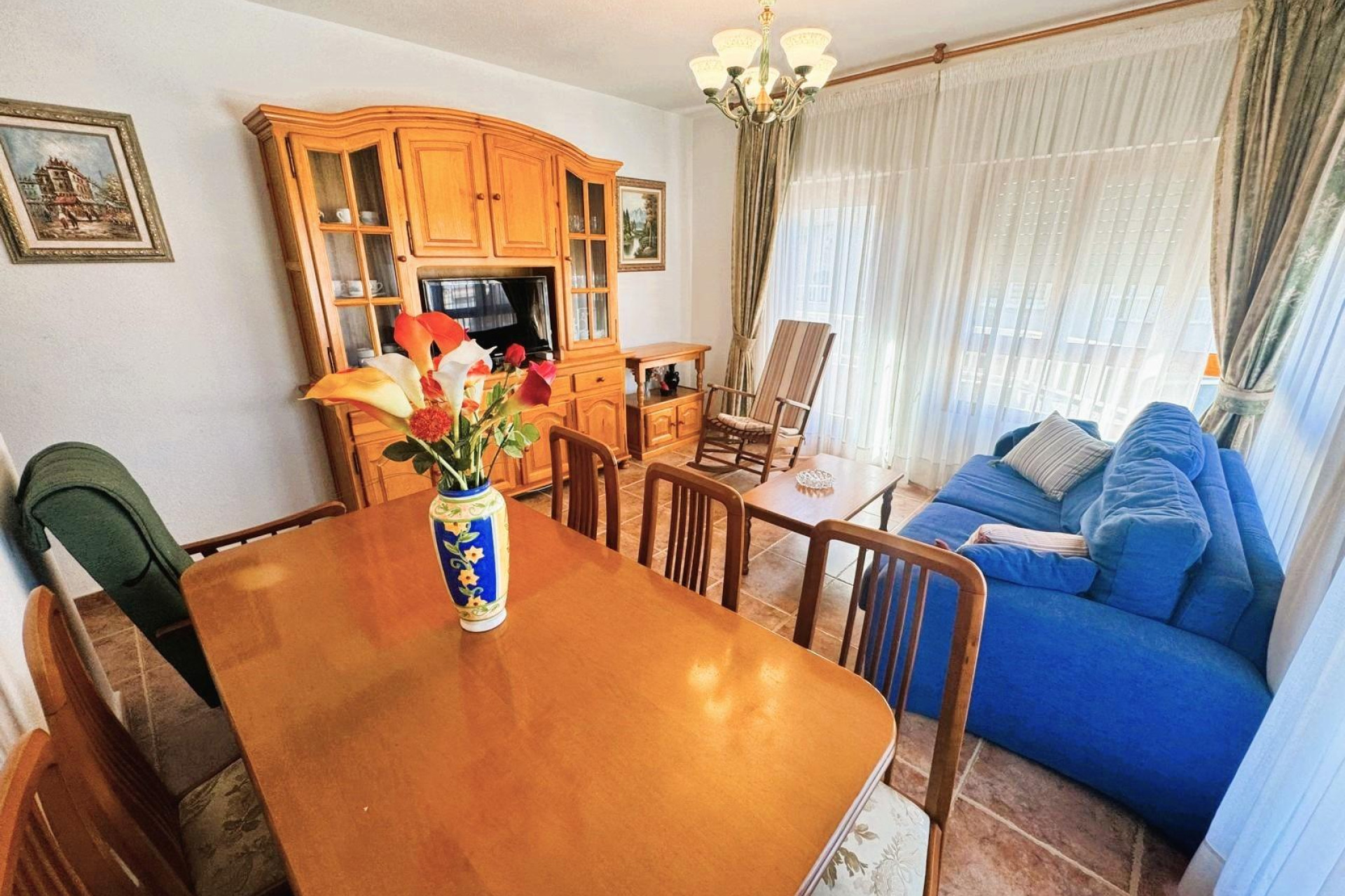 Resale - Apartment  - Torrevieja - Playa de los Naufragos