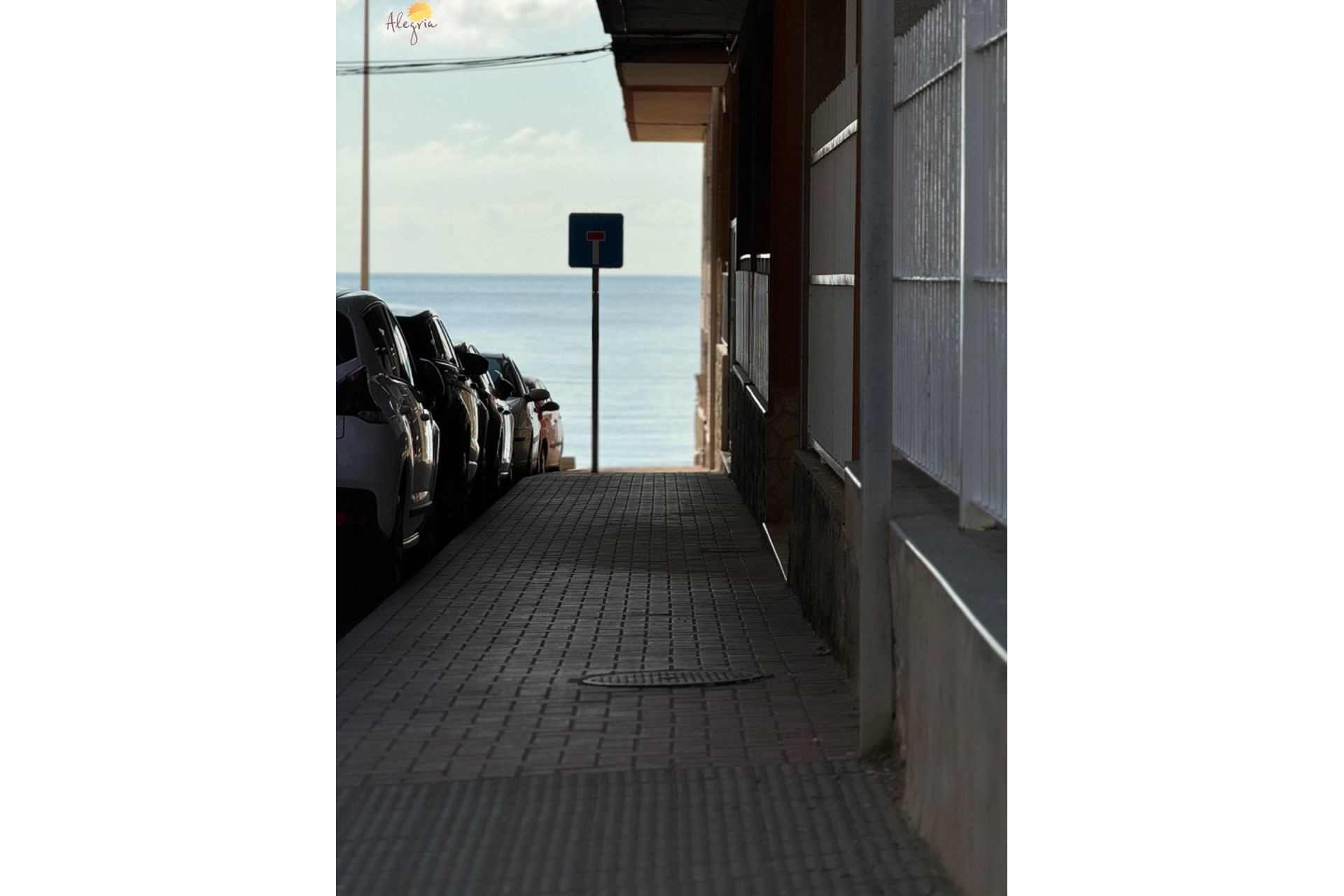 Resale - Apartment  - Torrevieja - playa de los naufragos