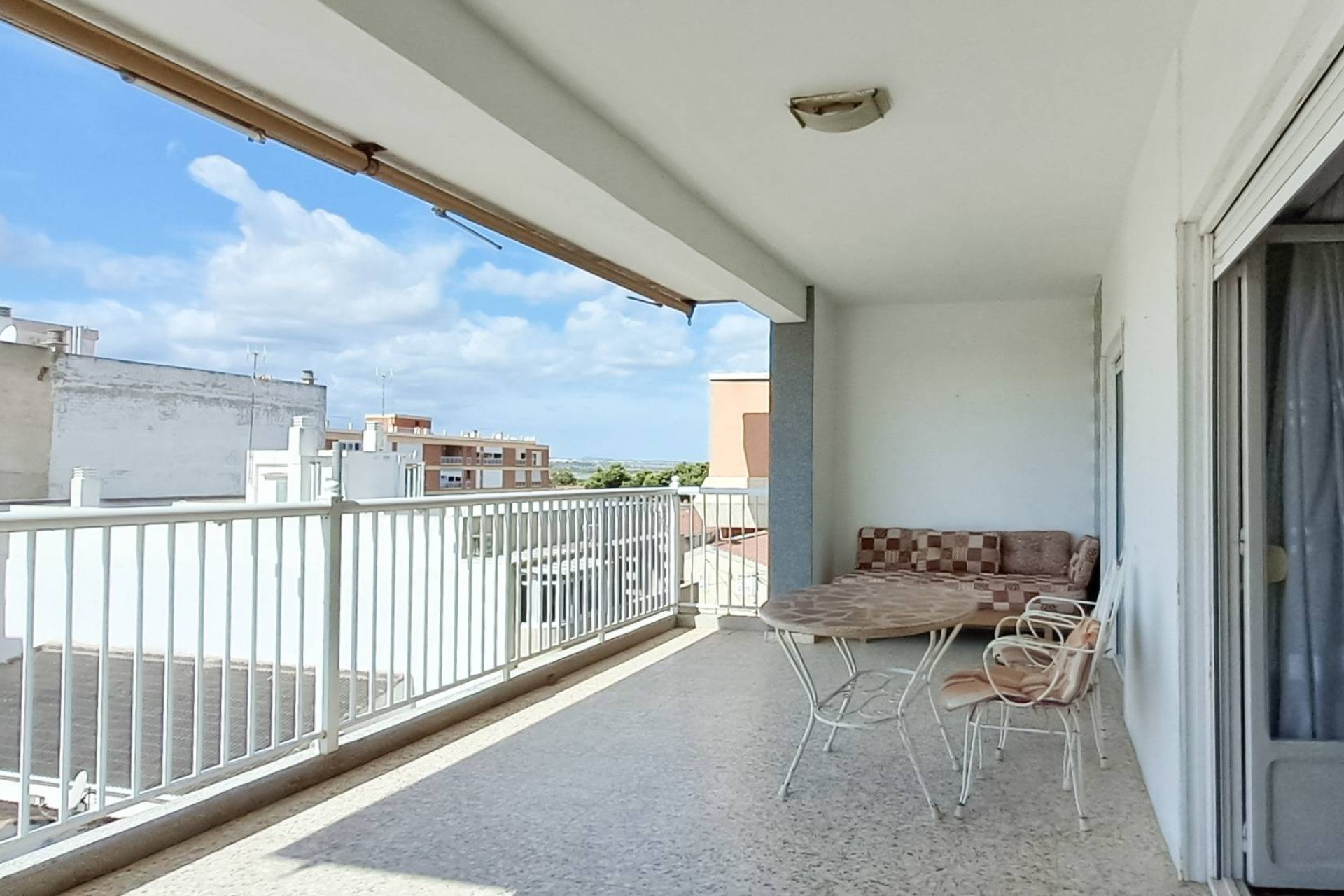 Resale - Apartment  - Torrevieja - playa de los naufragos