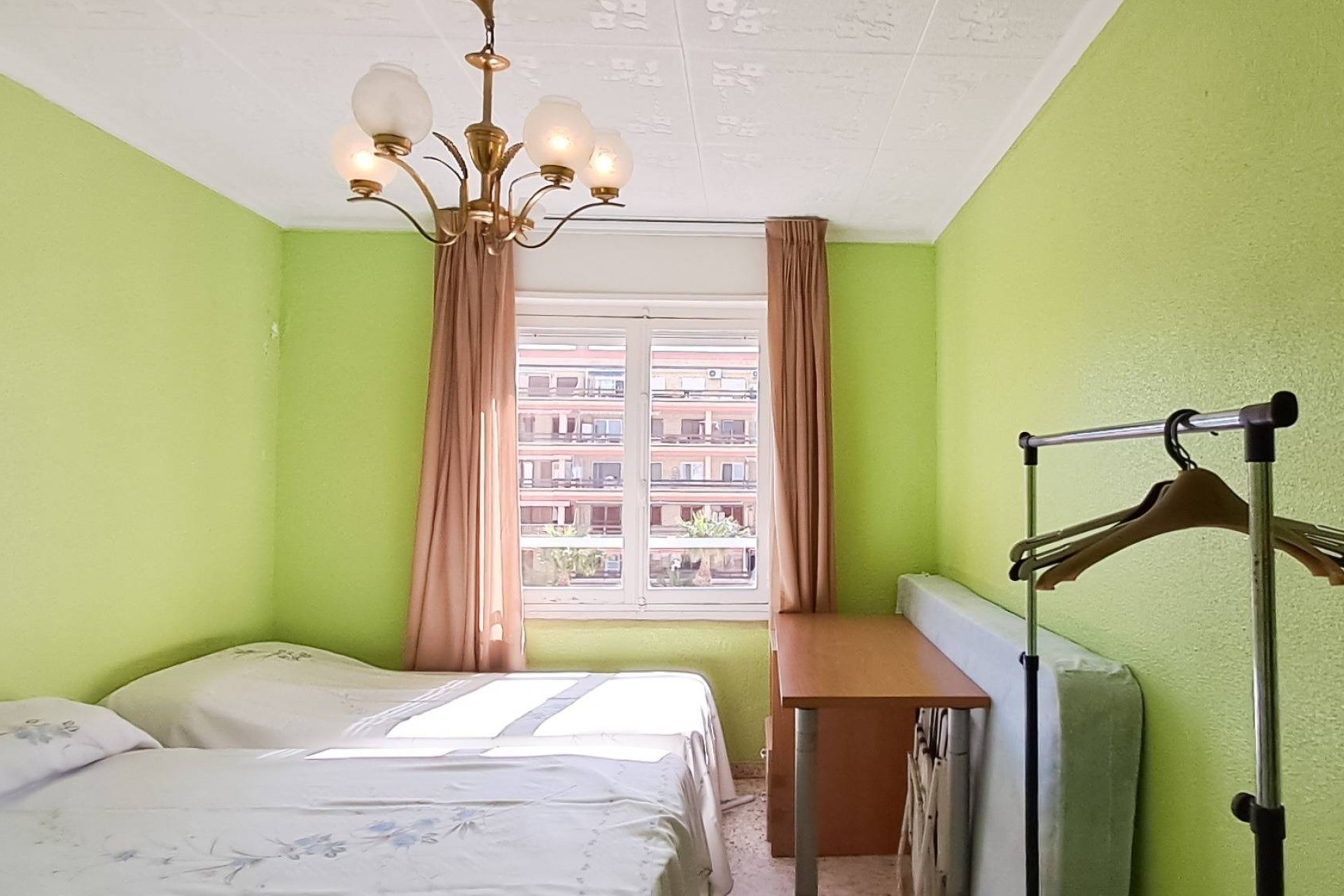 Resale - Apartment  - Torrevieja - playa de los naufragos