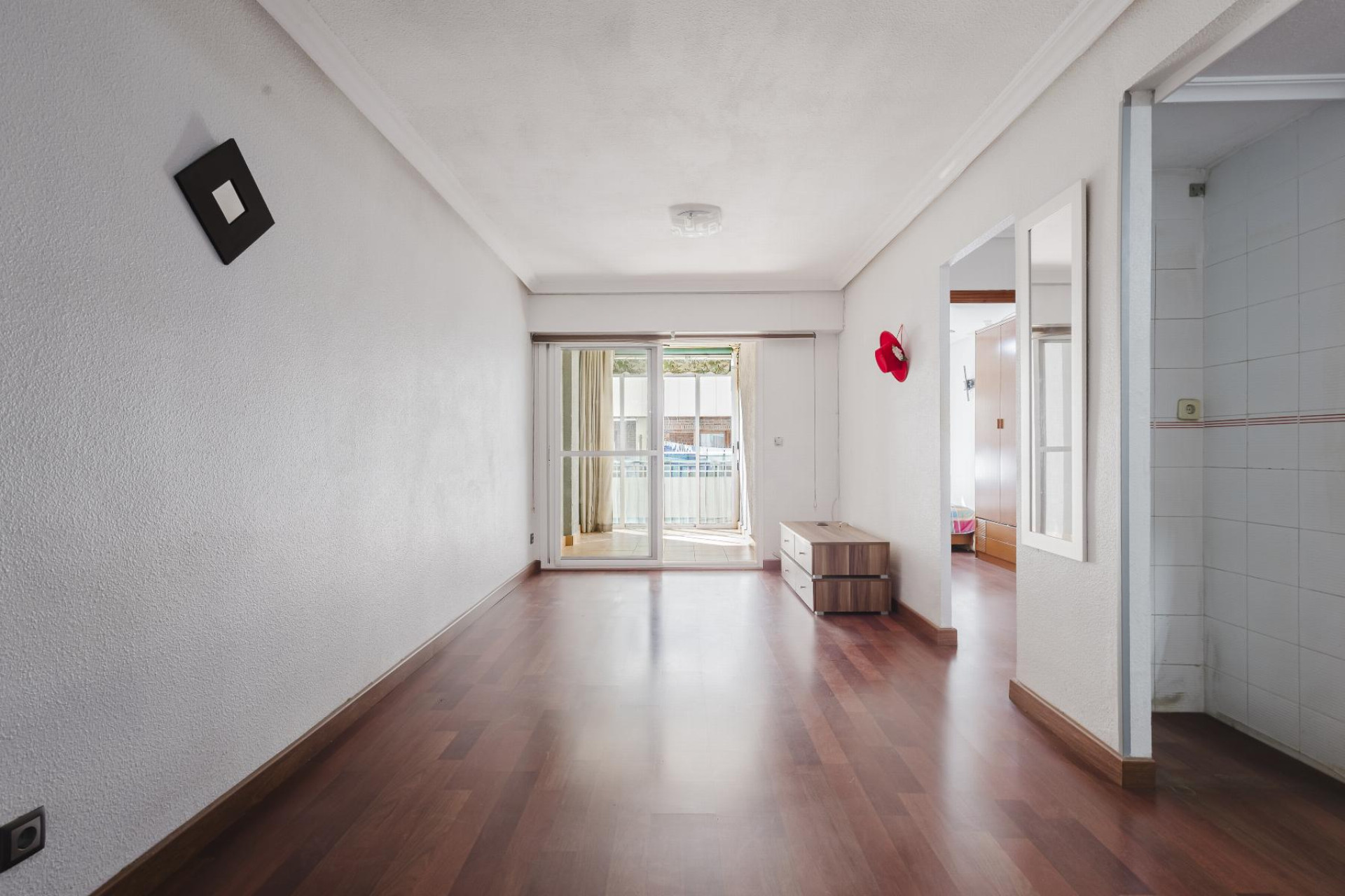 Resale - Apartment  - Torrevieja - Playa del Acequión