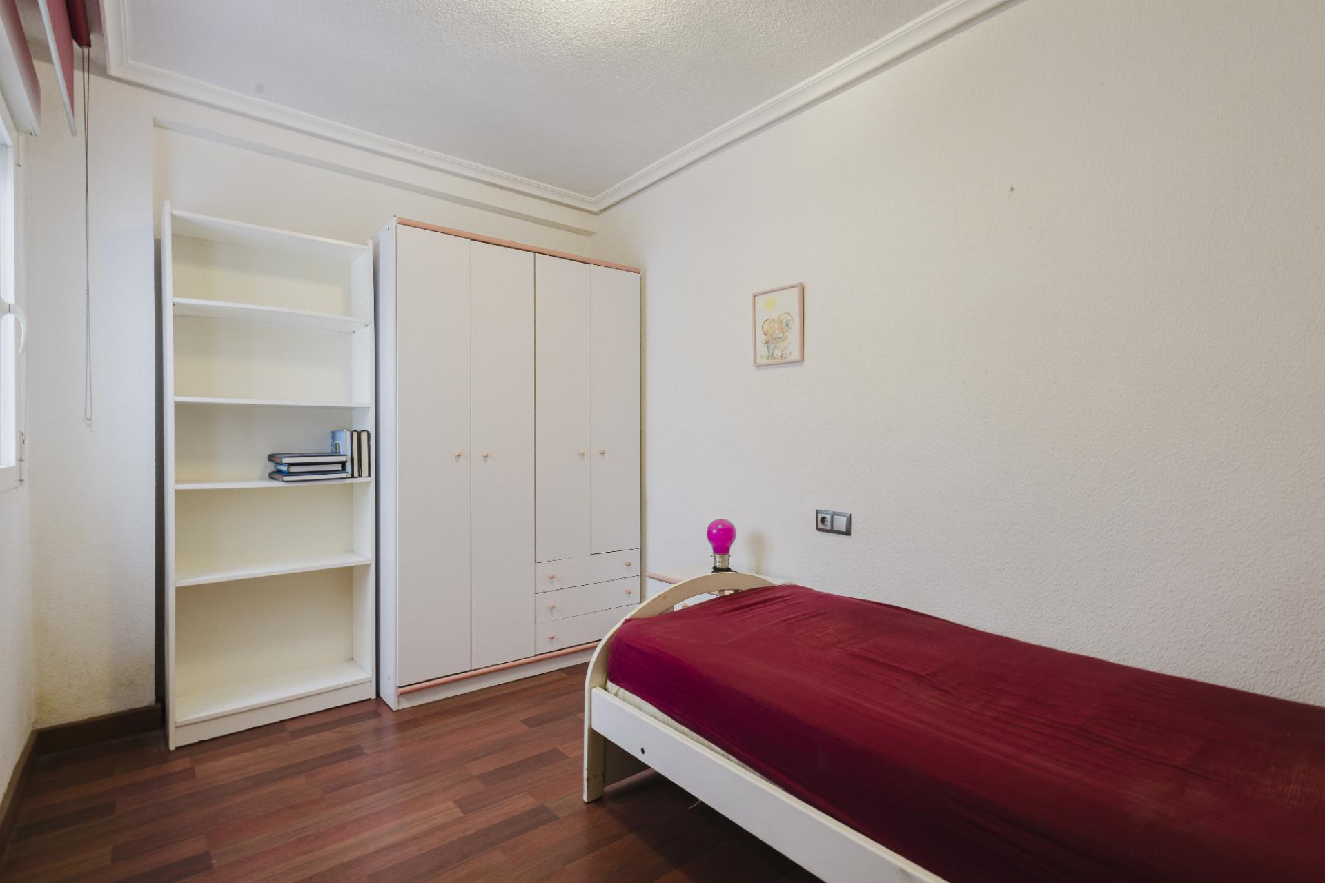 Resale - Apartment  - Torrevieja - Playa del Acequión