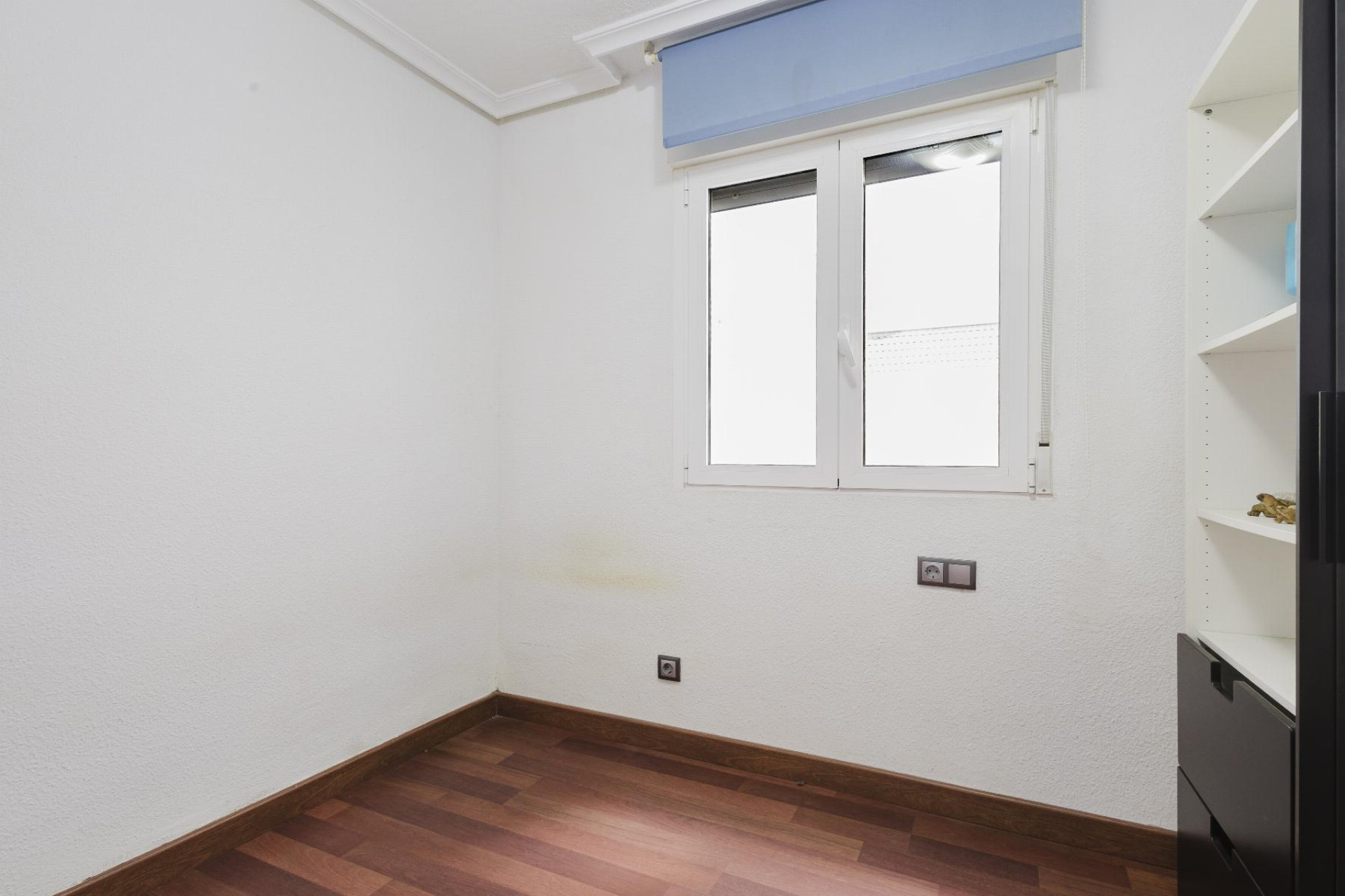 Resale - Apartment  - Torrevieja - Playa del Acequión