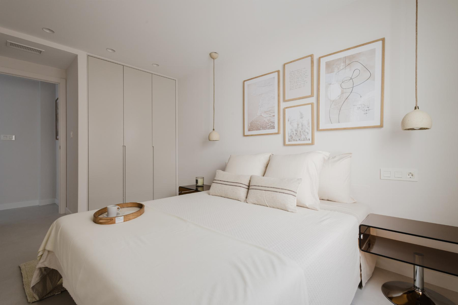 Resale - Apartment  - Torrevieja - Playa del Acequión