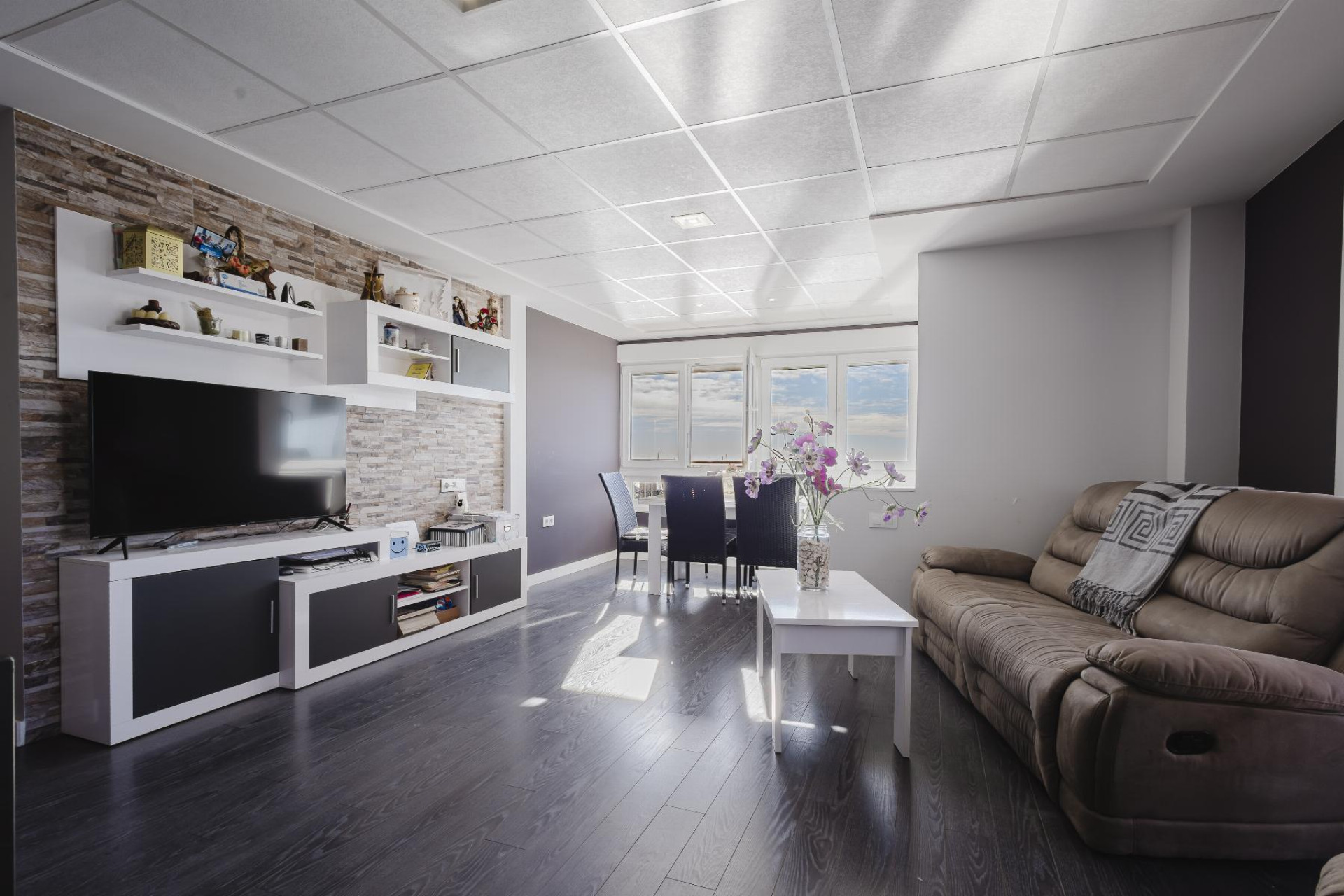 Resale - Apartment  - Torrevieja - Playa del Acequión