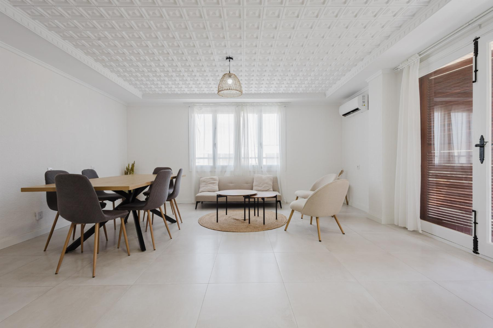 Resale - Apartment  - Torrevieja - Playa del Acequión