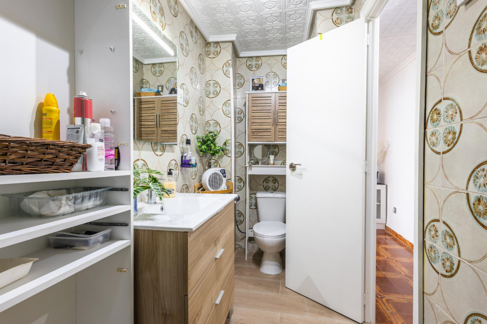 Resale - Apartment  - Torrevieja - Playa del Acequión