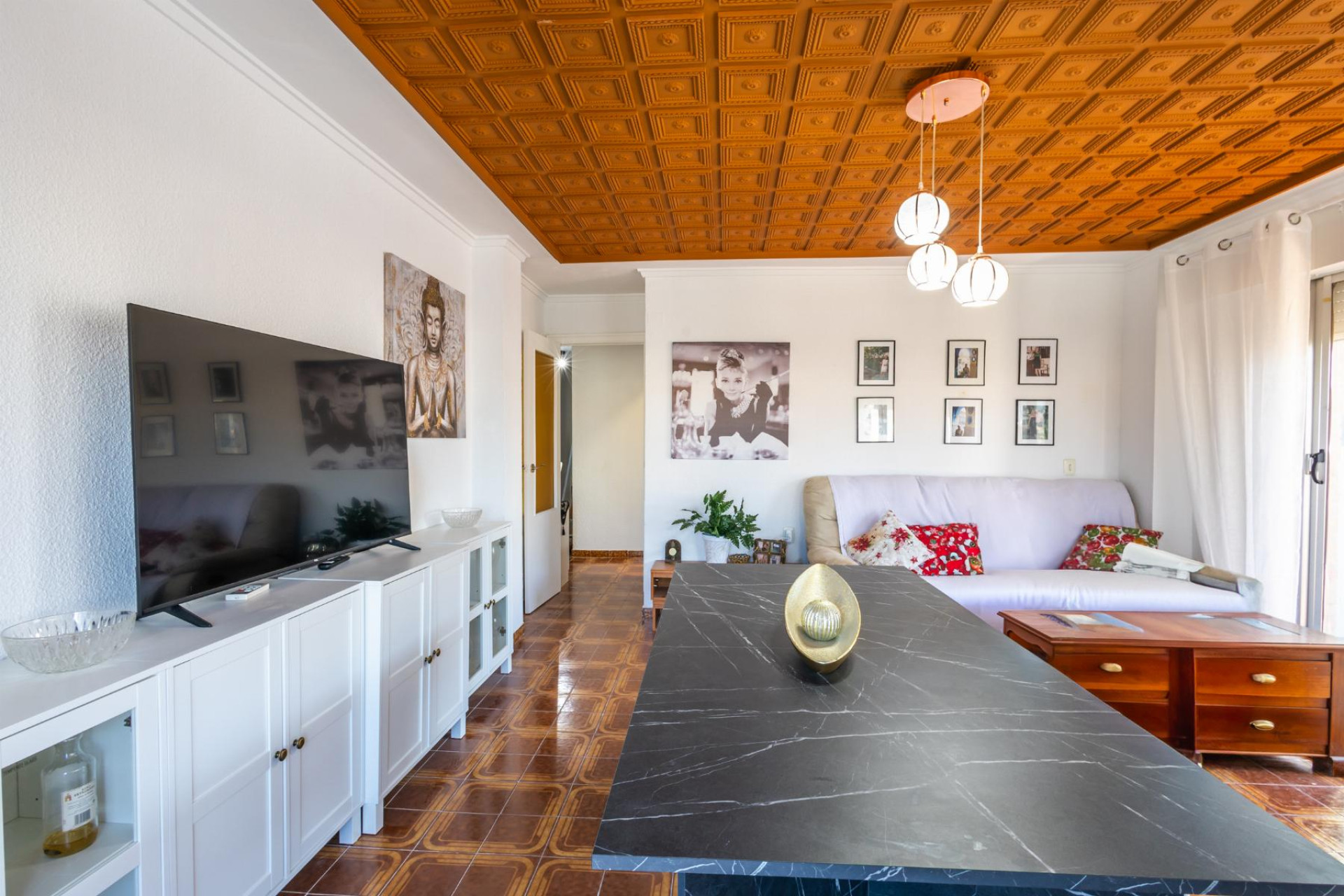 Resale - Apartment  - Torrevieja - Playa del Acequión