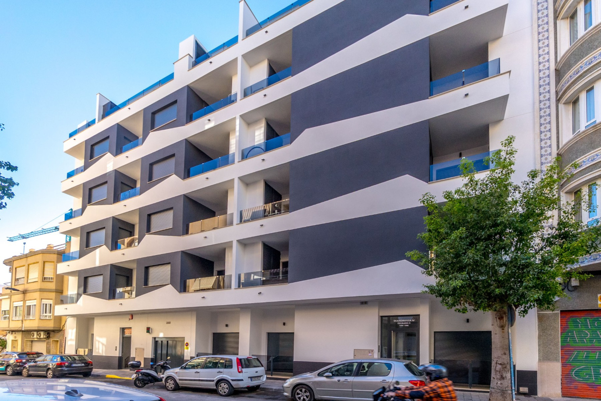 Resale - Apartment  - Torrevieja - Playa Del Cura