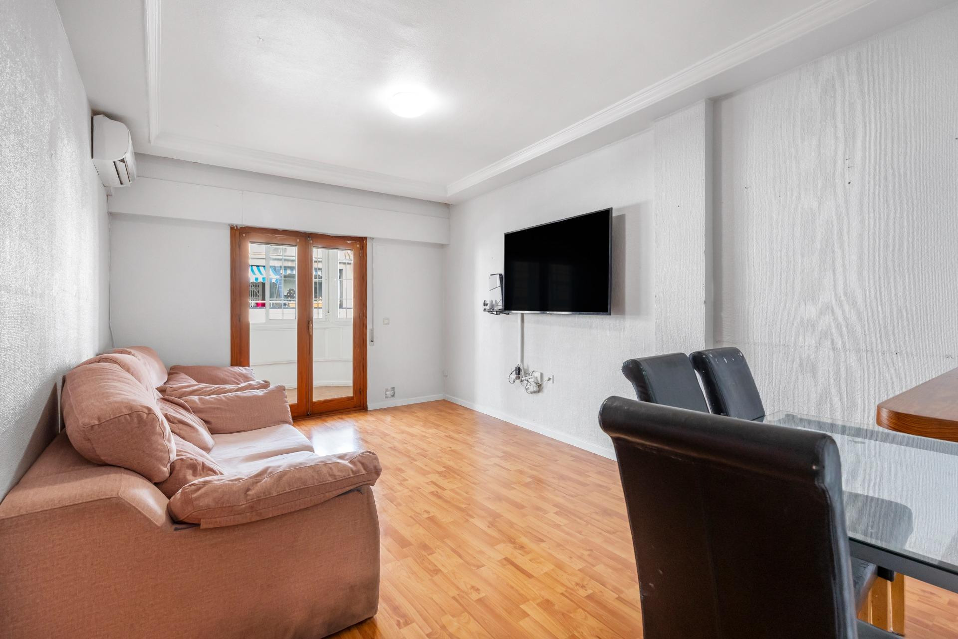 Resale - Apartment  - Torrevieja - Playa del cura