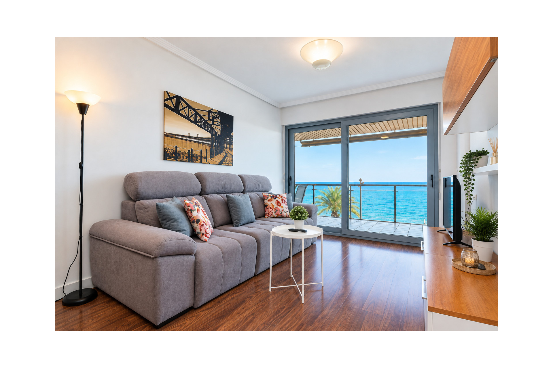 Resale - Apartment  - Torrevieja - Playa Del Cura
