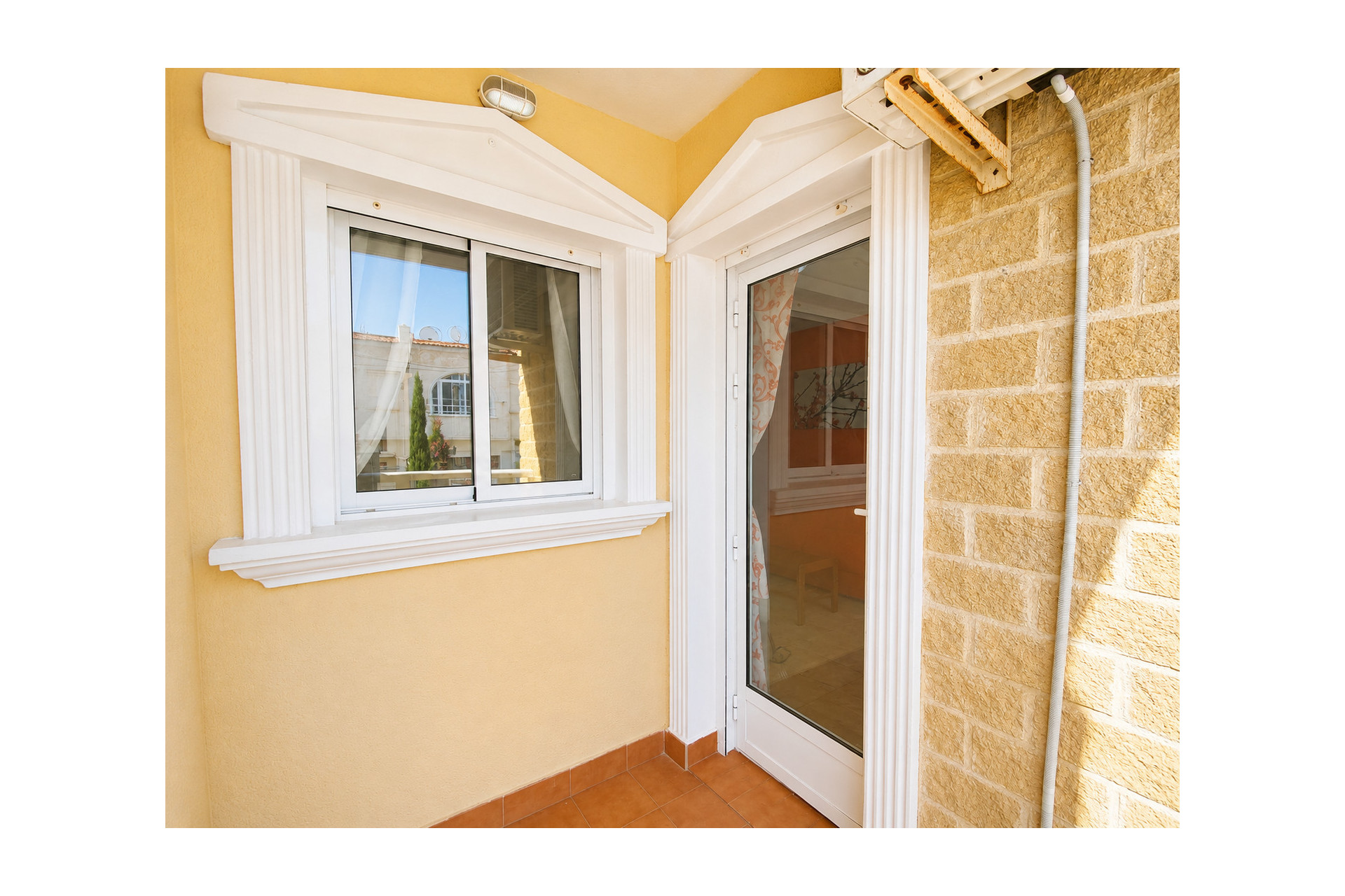Resale - Apartment  - Torrevieja - Playa Del Cura