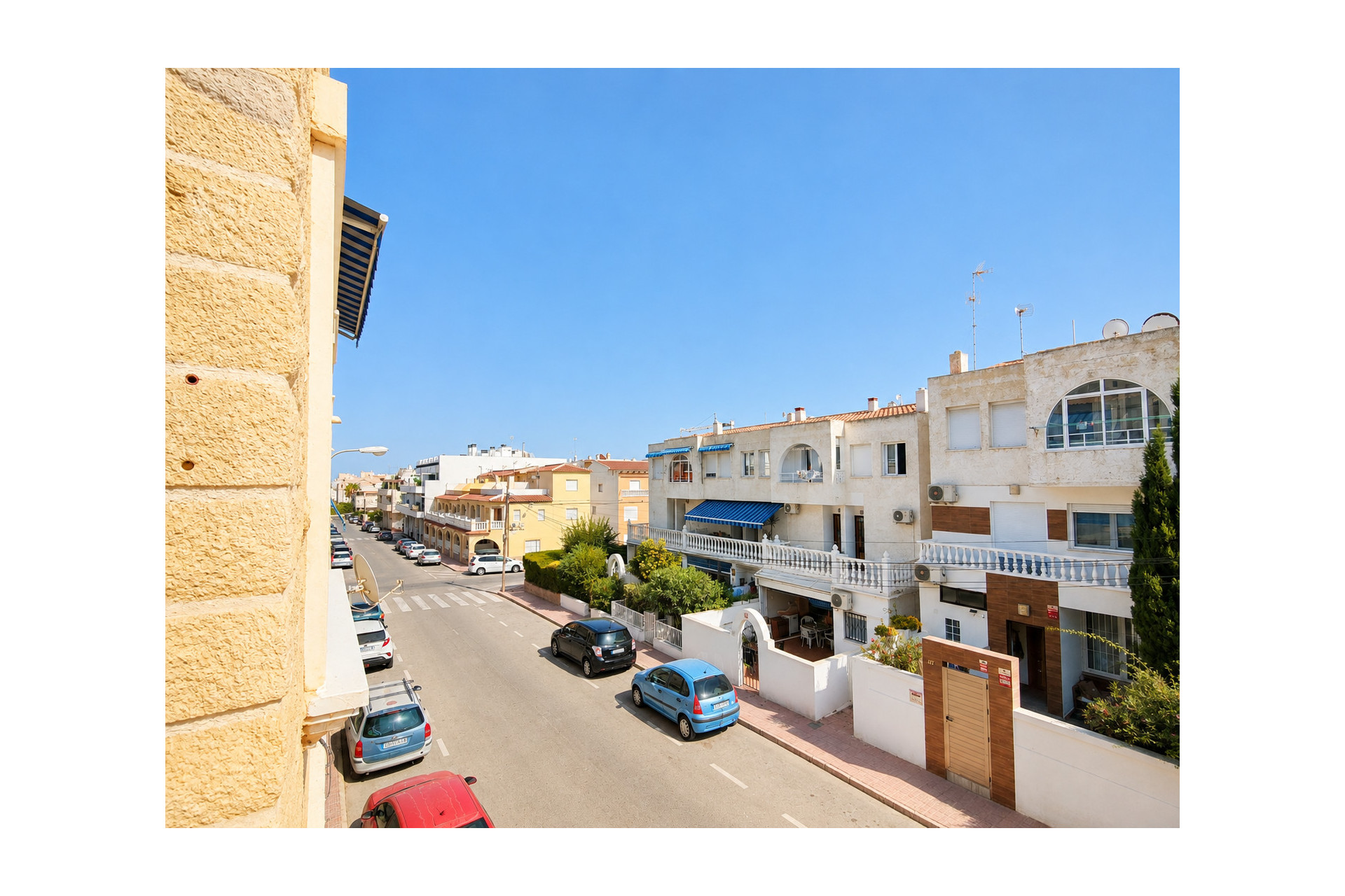 Resale - Apartment  - Torrevieja - Playa Del Cura