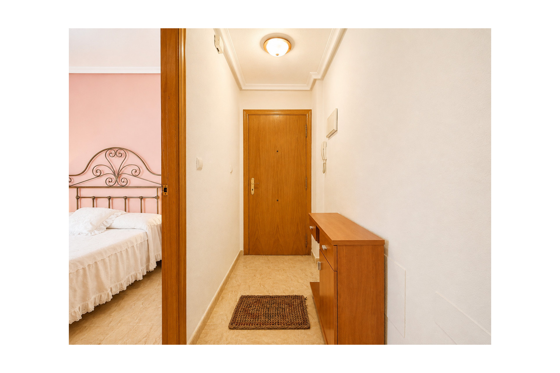 Resale - Apartment  - Torrevieja - Playa Del Cura
