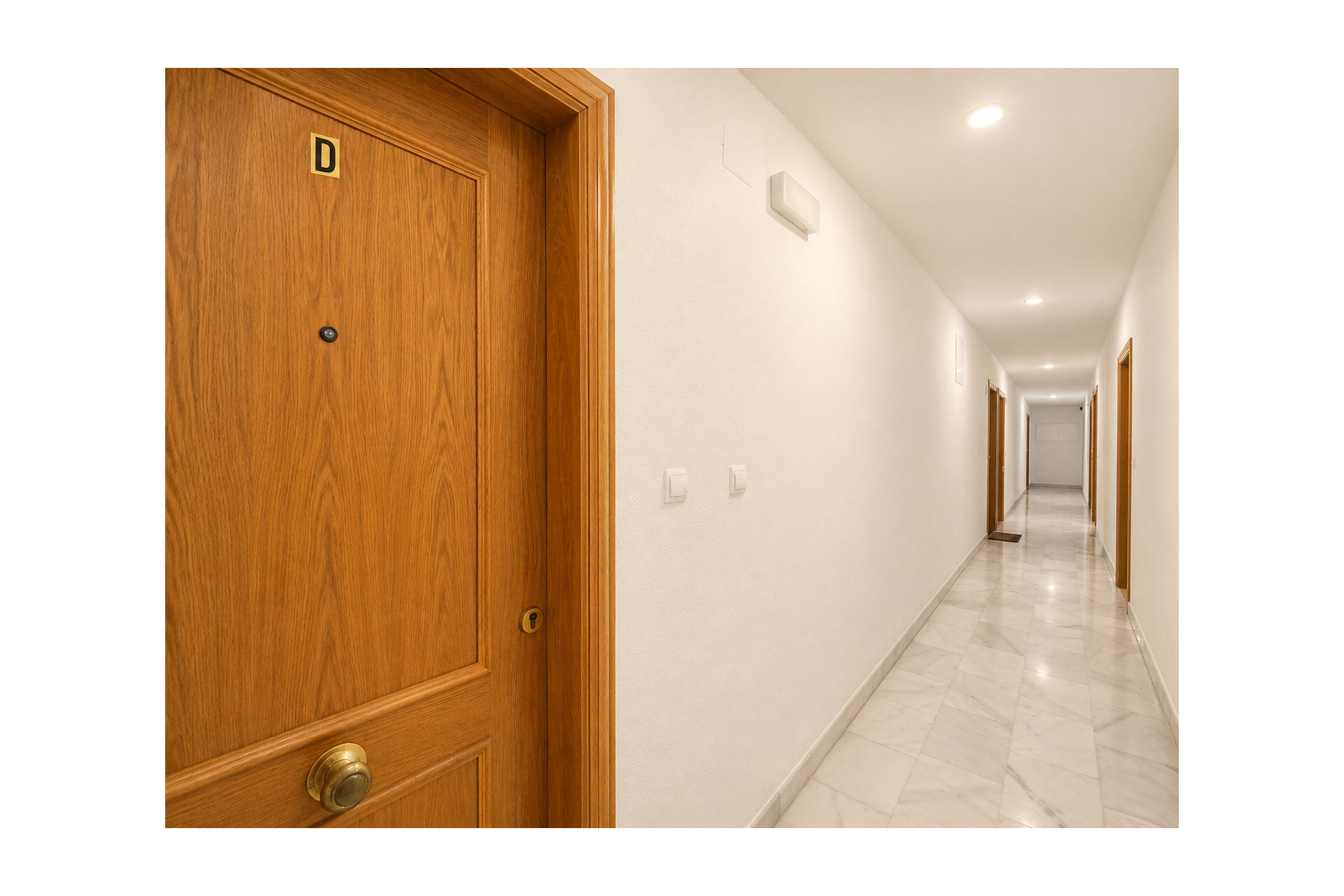 Resale - Apartment  - Torrevieja - Playa Del Cura