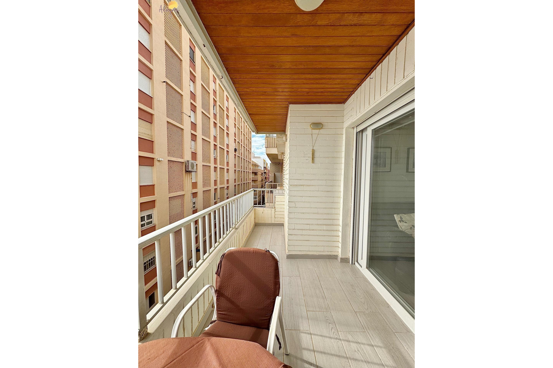 Resale - Apartment  - Torrevieja - Playa del cura